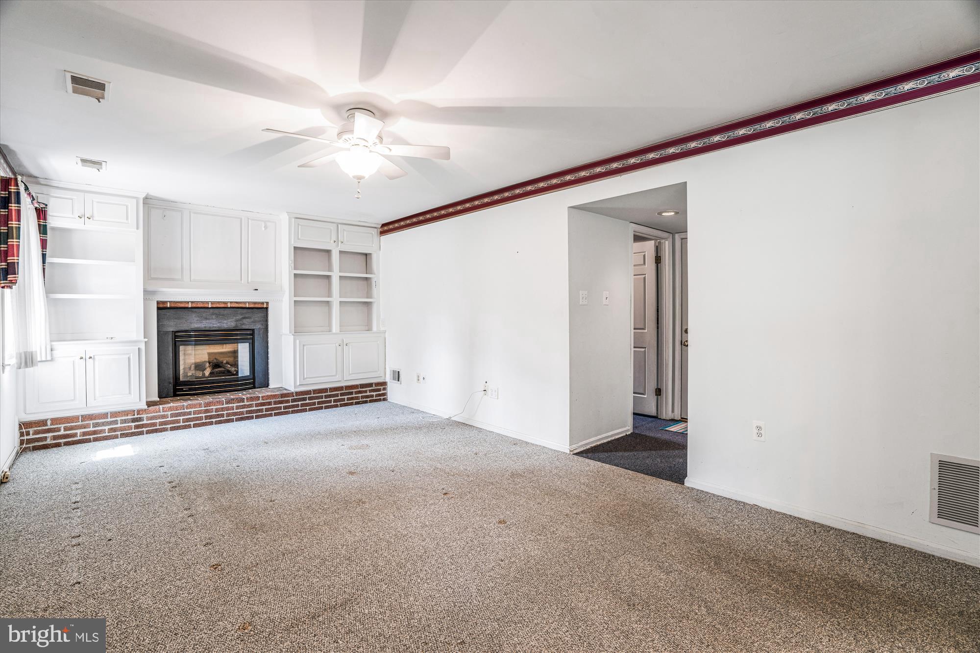 HUNTINGTON - Residential