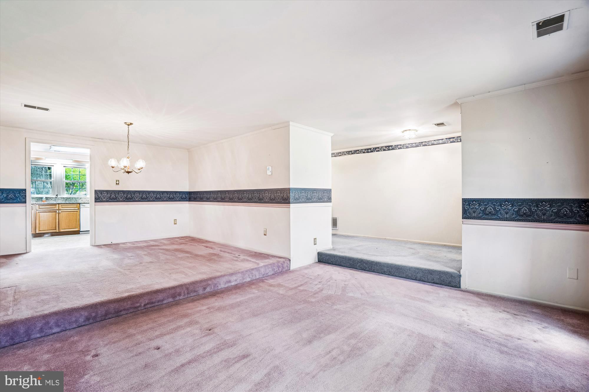 HUNTINGTON - Residential