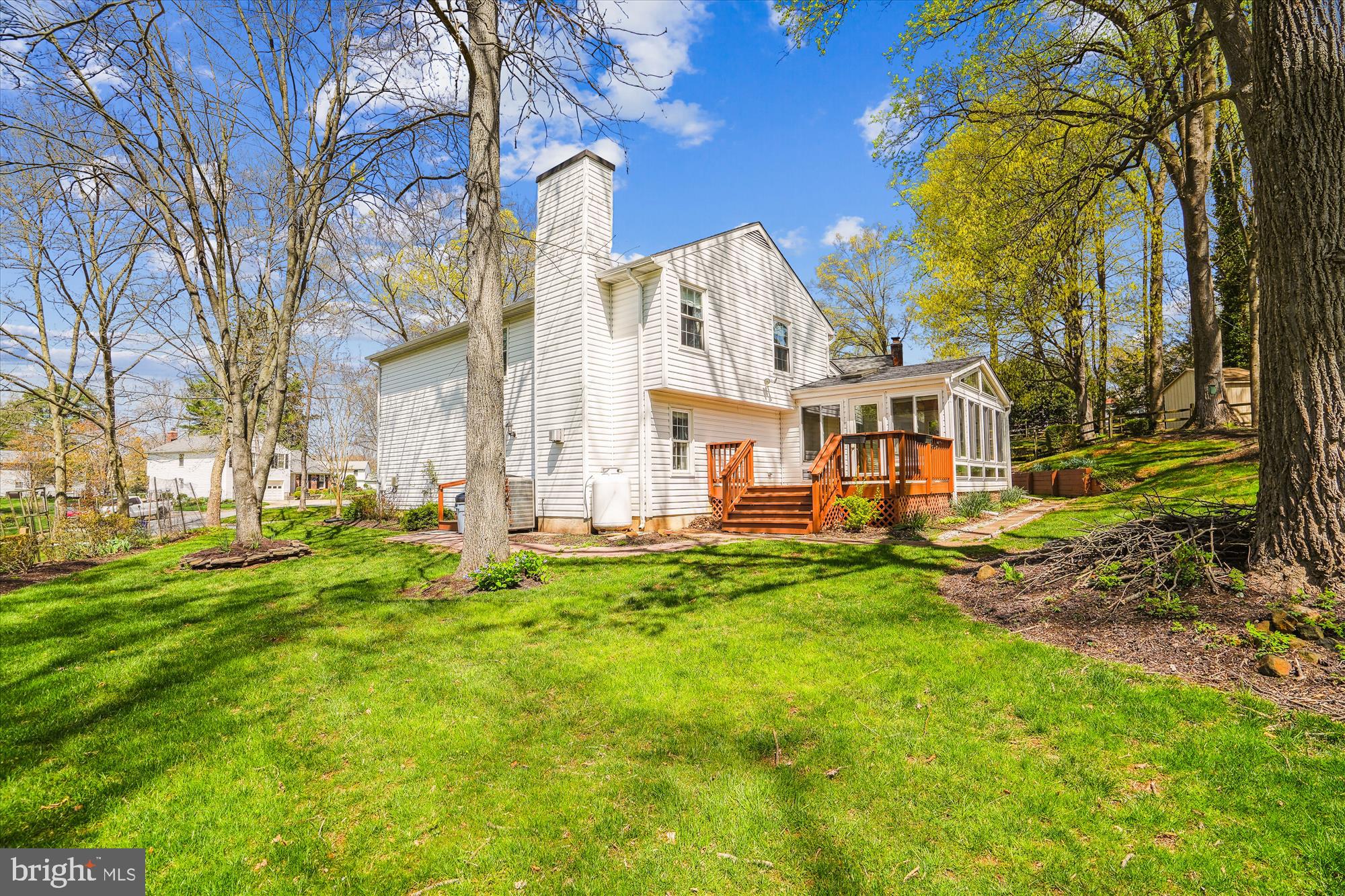 HUNTINGTON - Residential