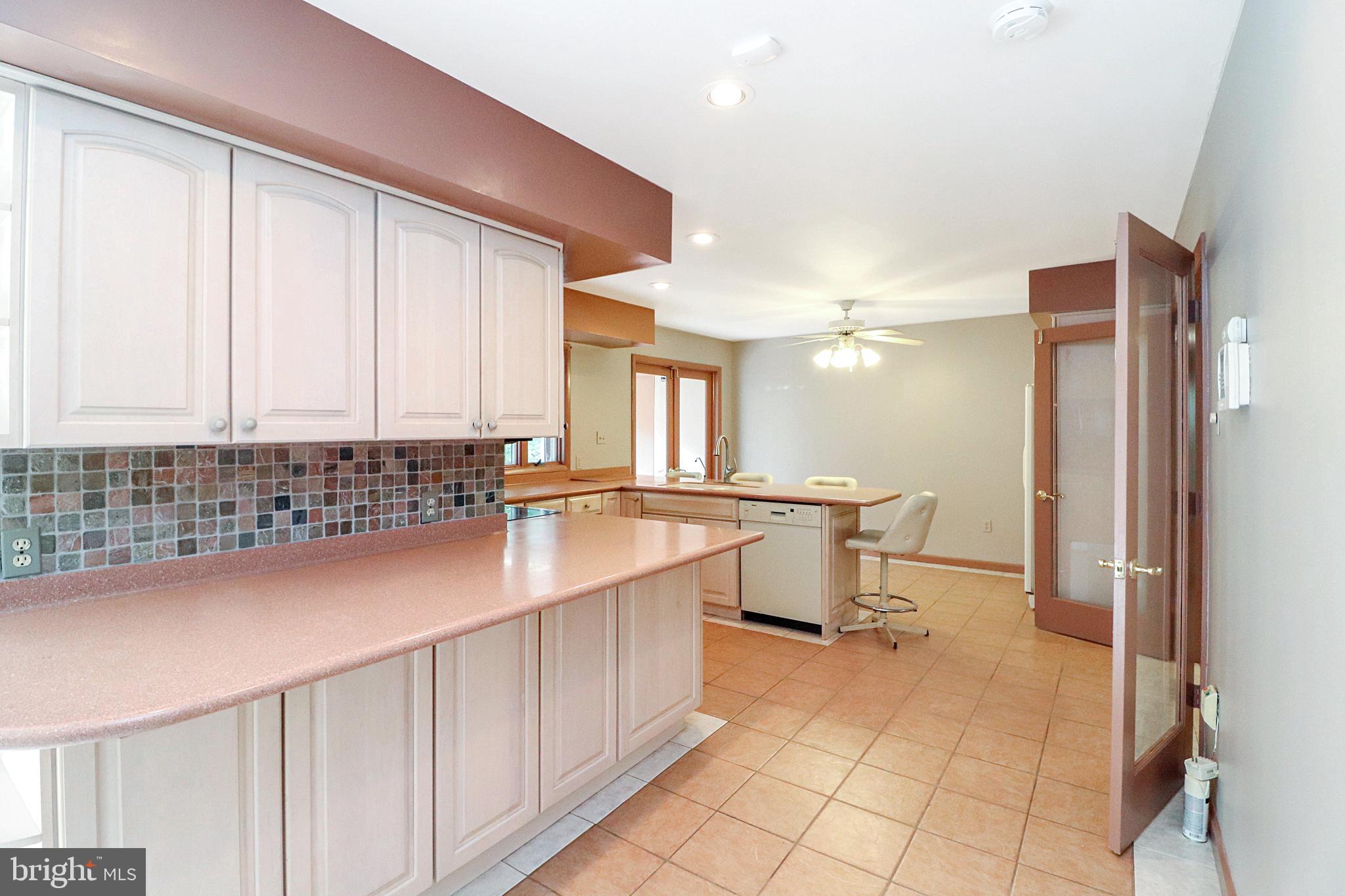 DALE CITY - Residential