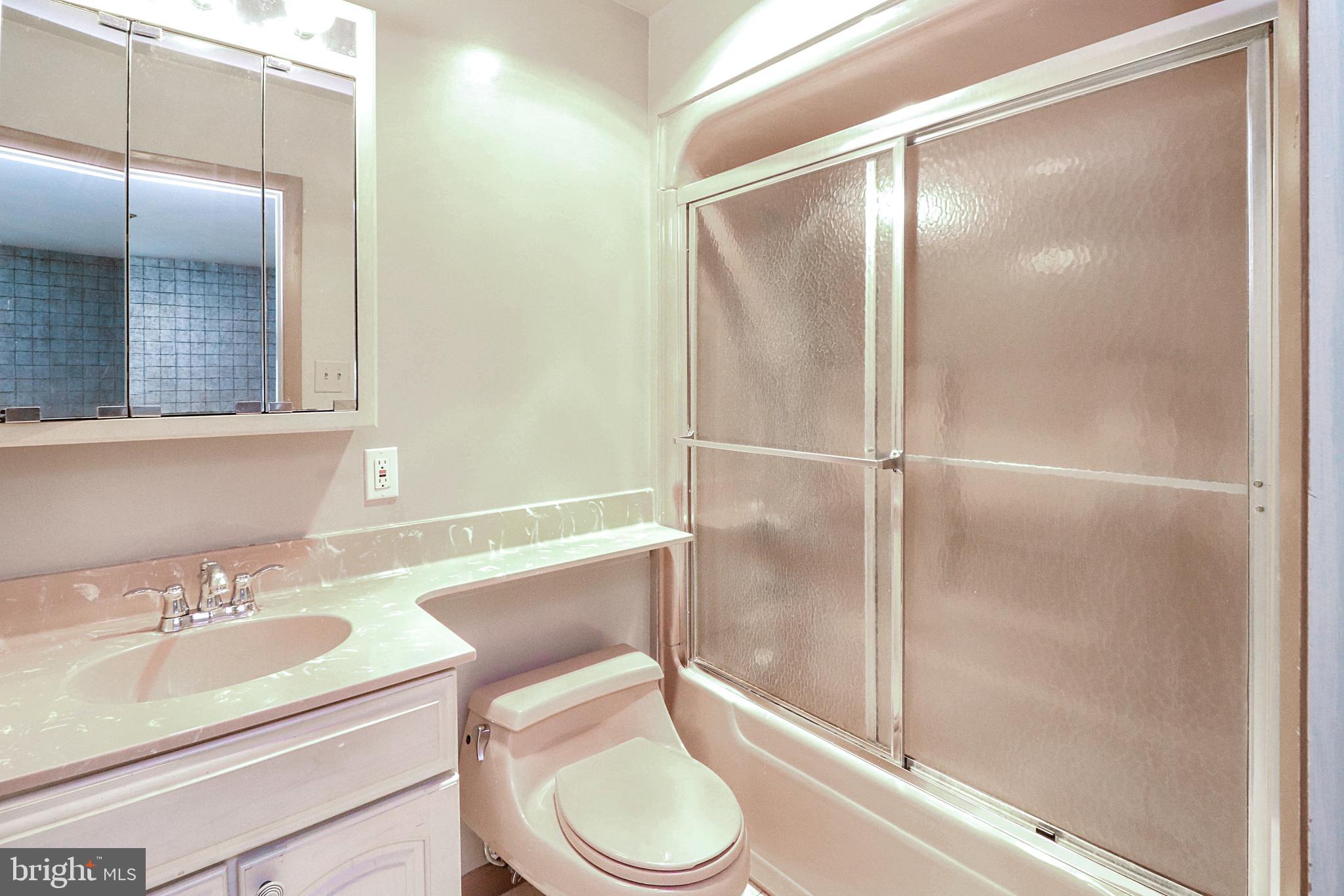 DALE CITY - Residential