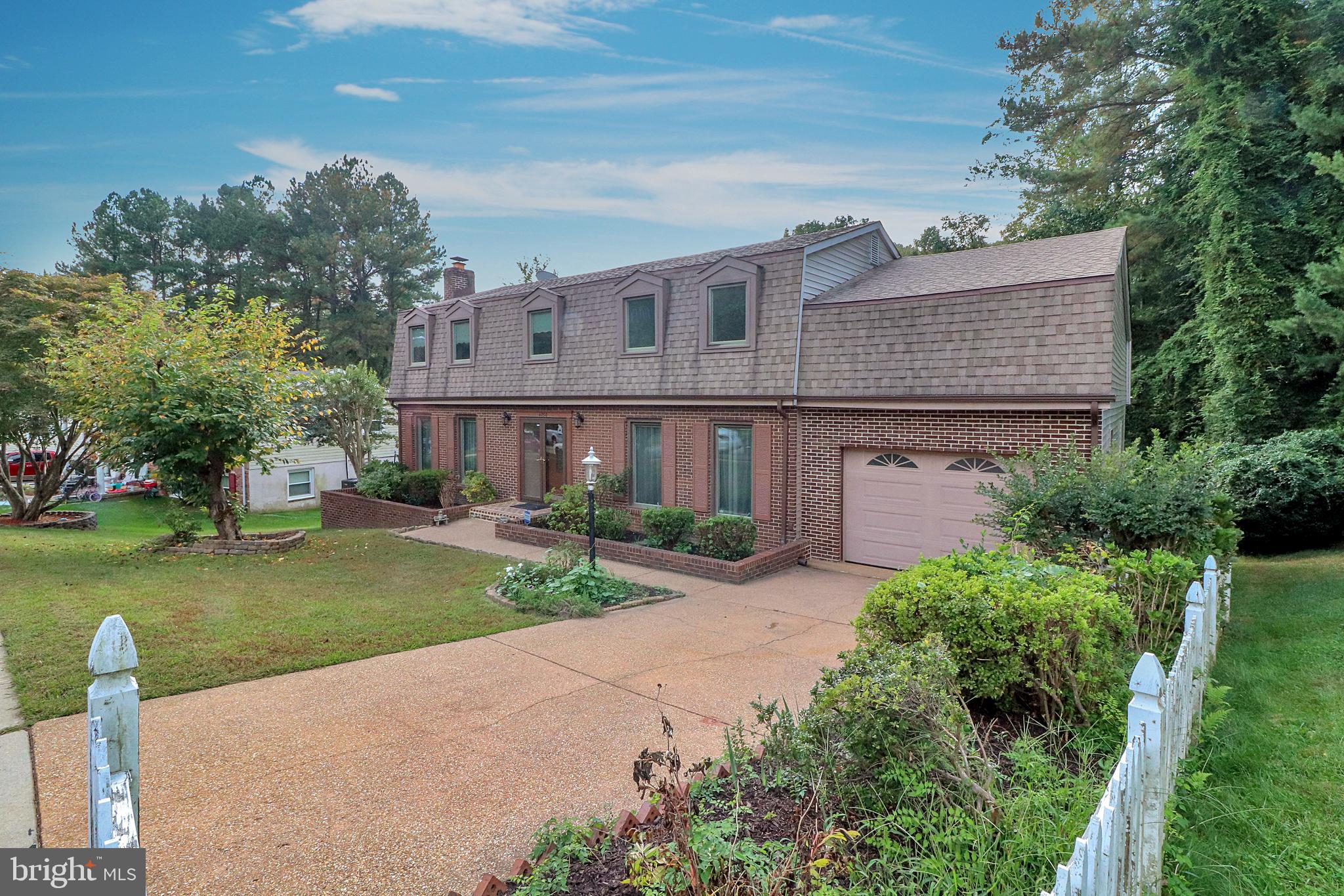 DALE CITY - Residential