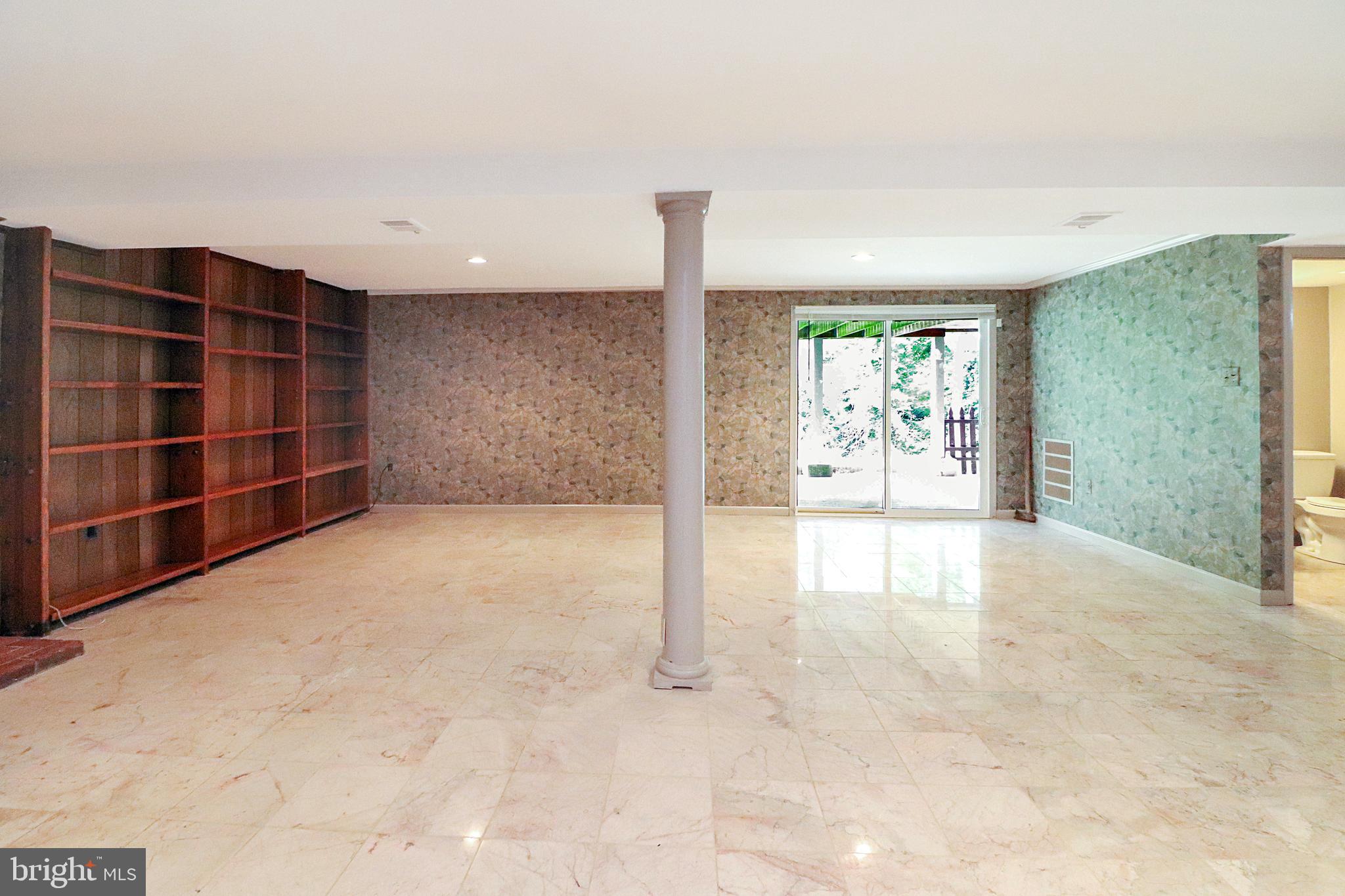 DALE CITY - Residential