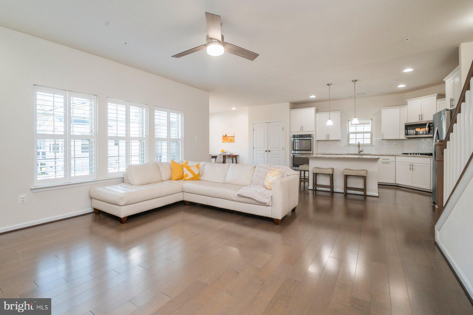 HARMANS RIDGE - Residential