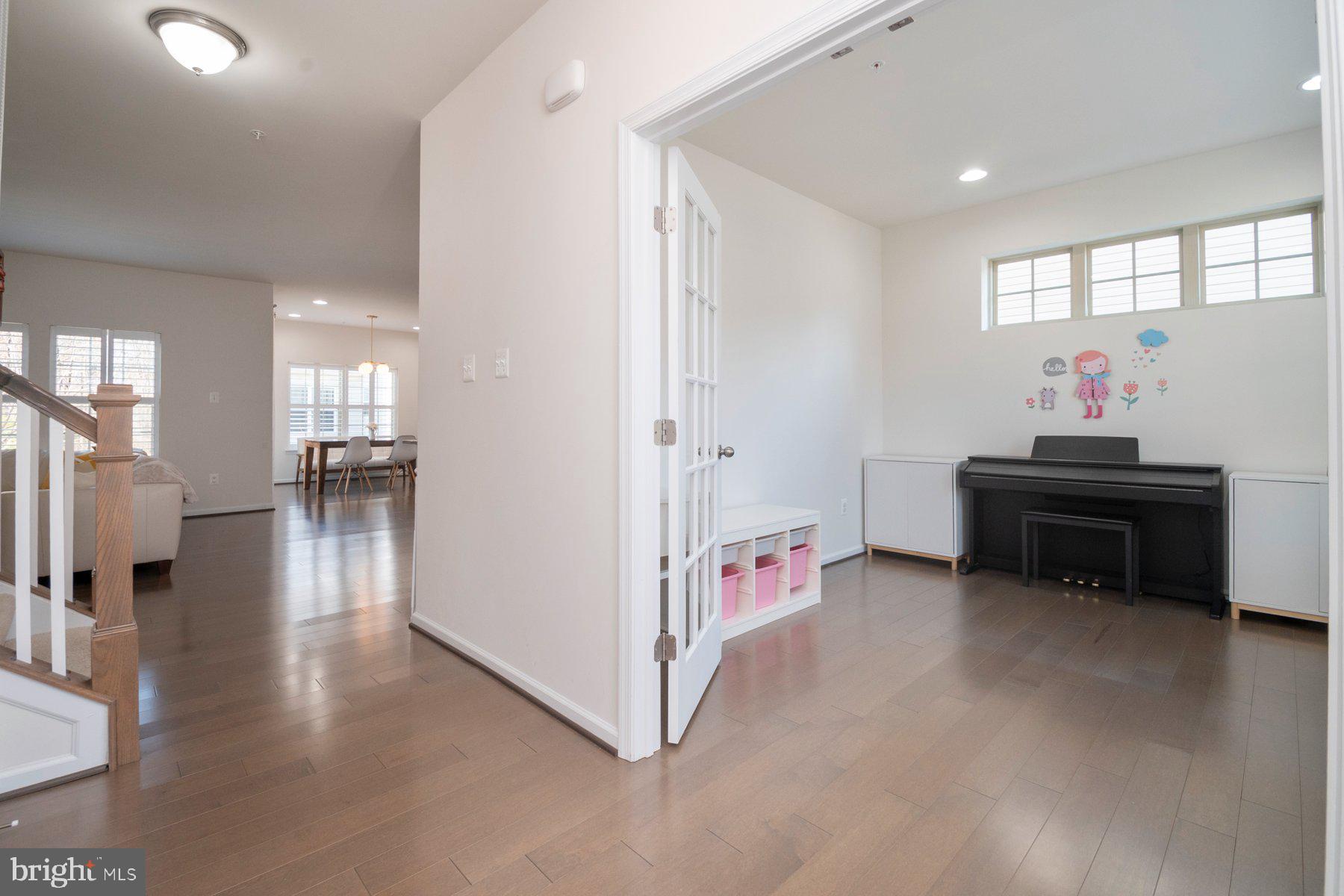 HARMANS RIDGE - Residential