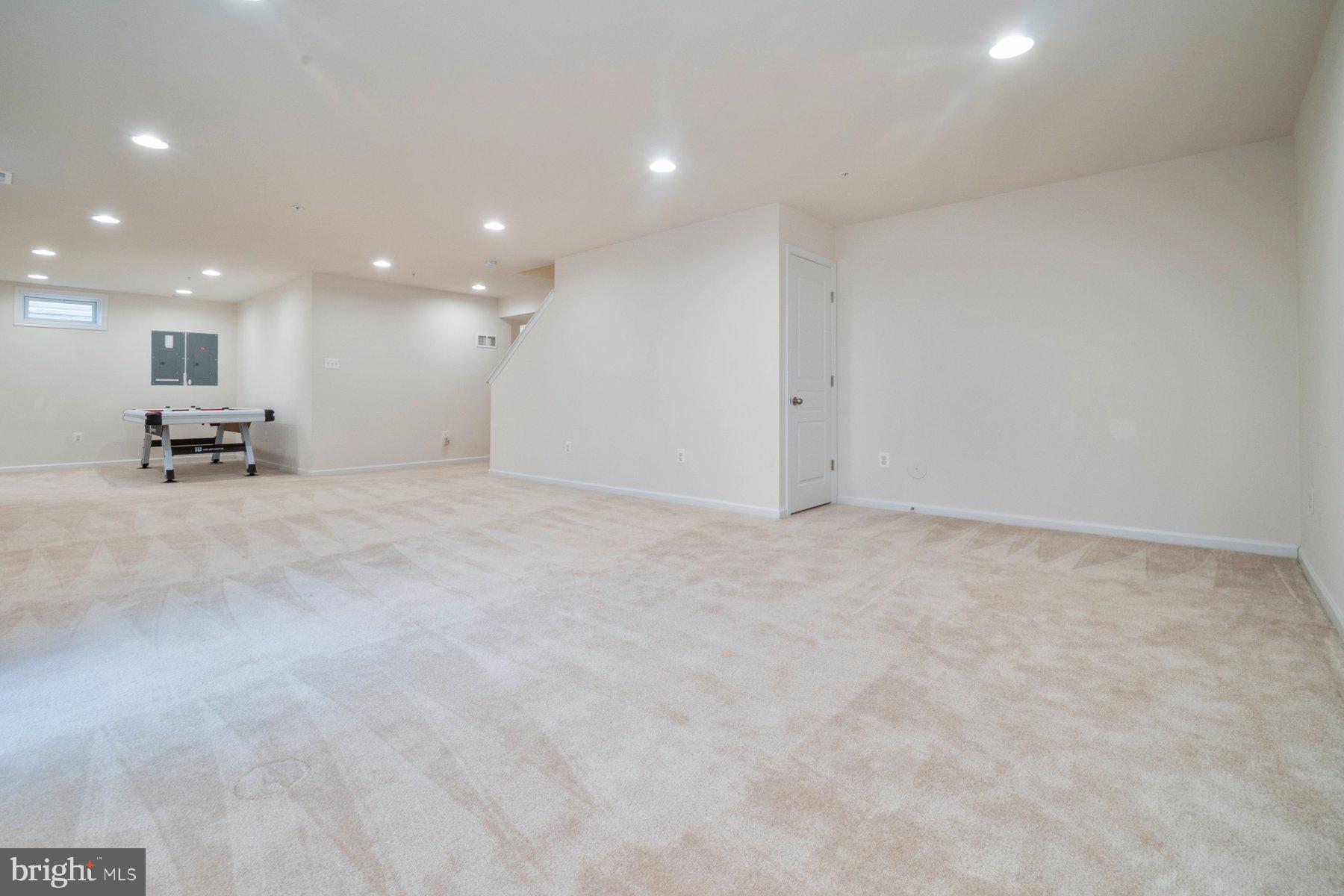 HARMANS RIDGE - Residential