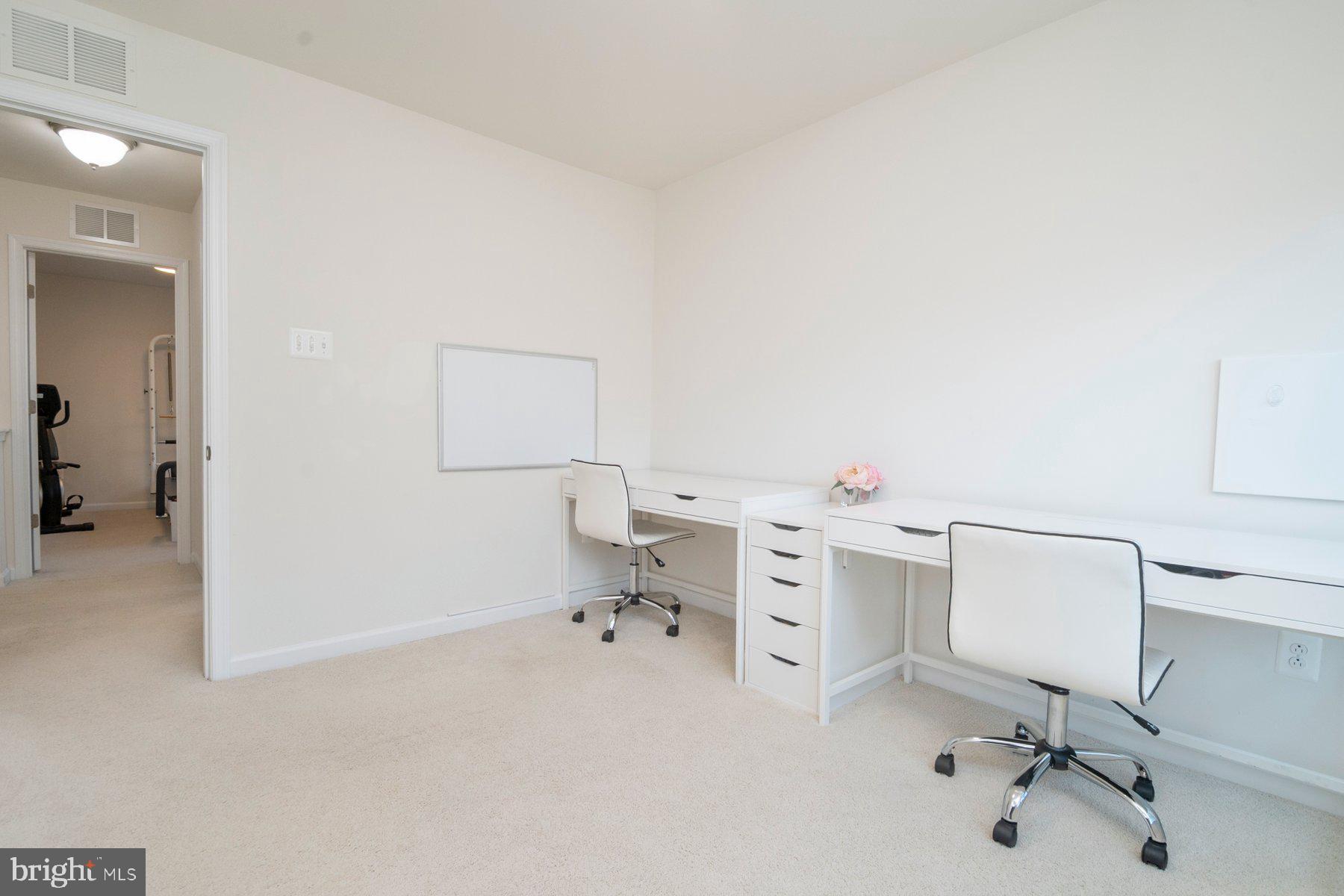 HARMANS RIDGE - Residential