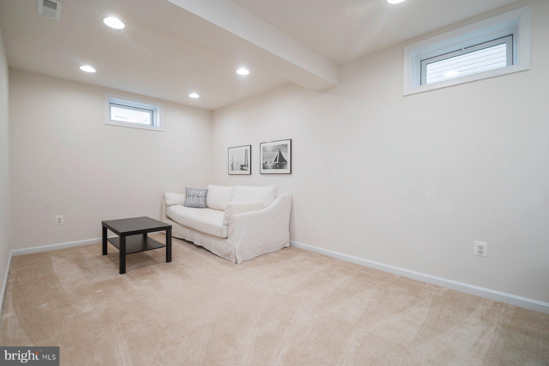 HARMANS RIDGE - Residential