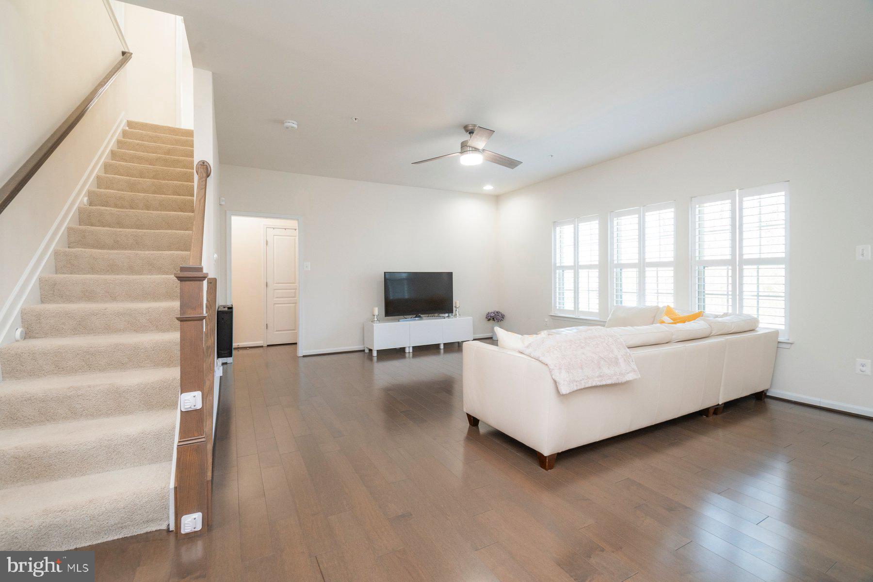 HARMANS RIDGE - Residential