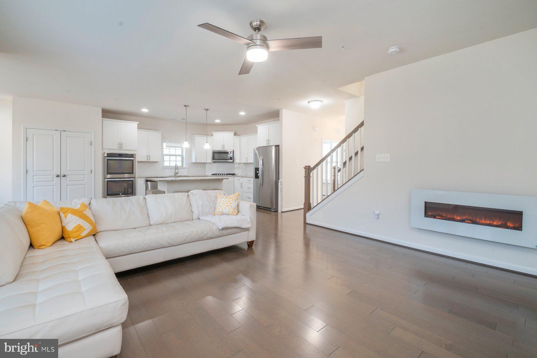 HARMANS RIDGE - Residential