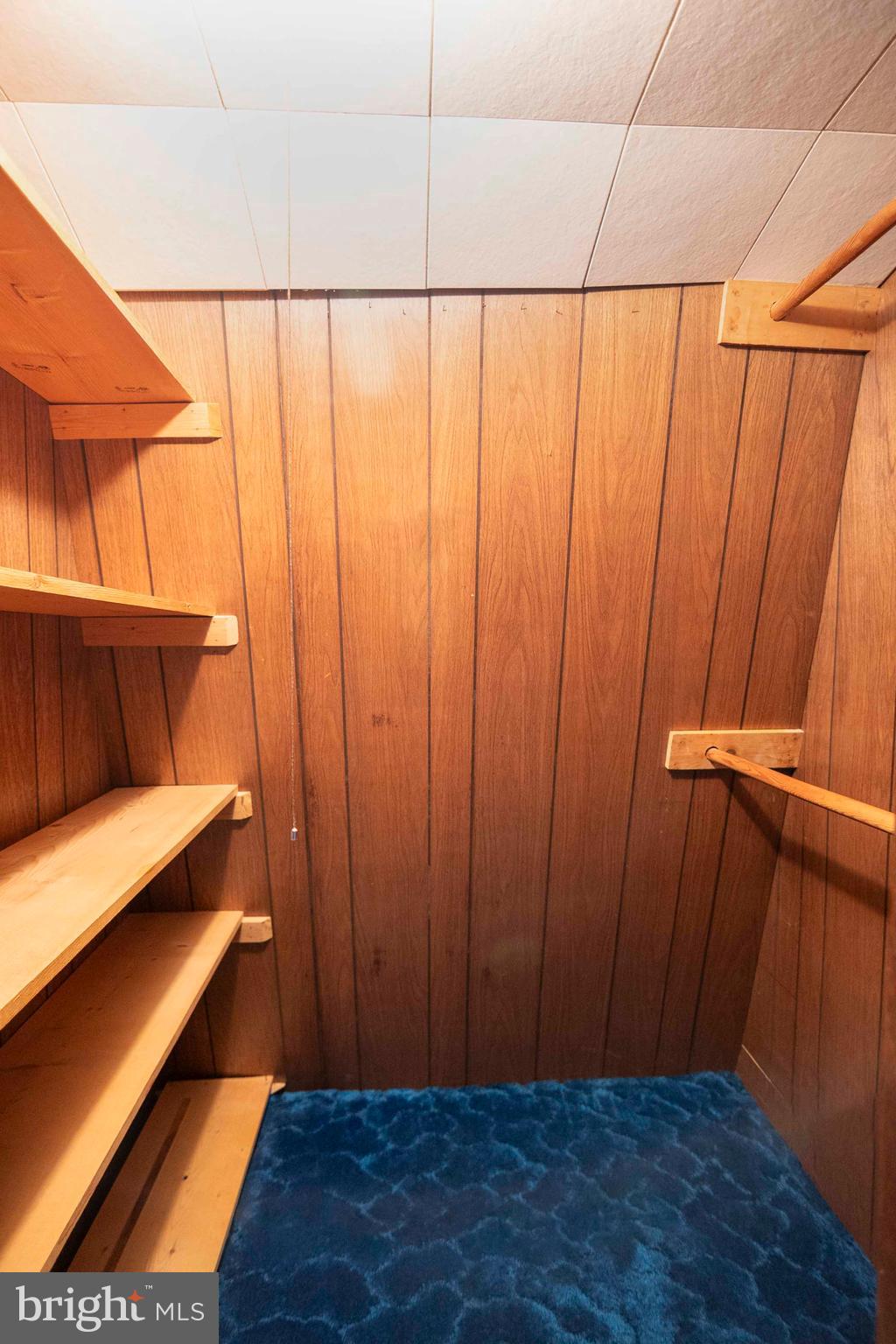 SHEN FARMS MT LAKE - Residential