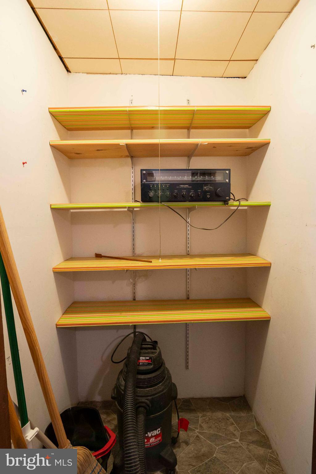 SHEN FARMS MT LAKE - Residential