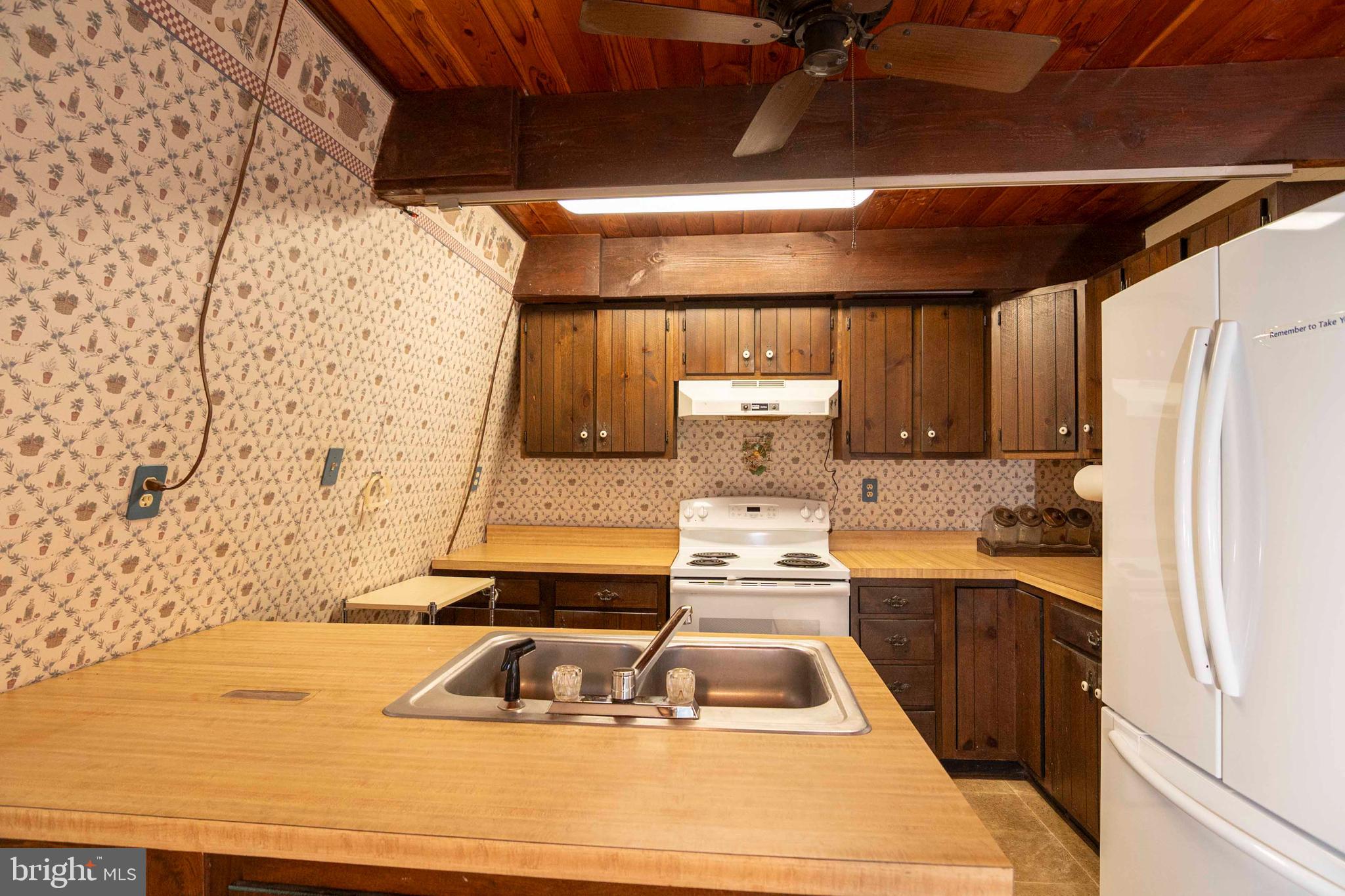 SHEN FARMS MT LAKE - Residential