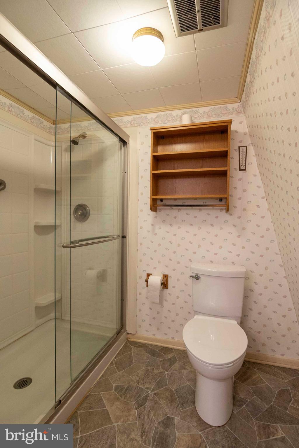 SHEN FARMS MT LAKE - Residential