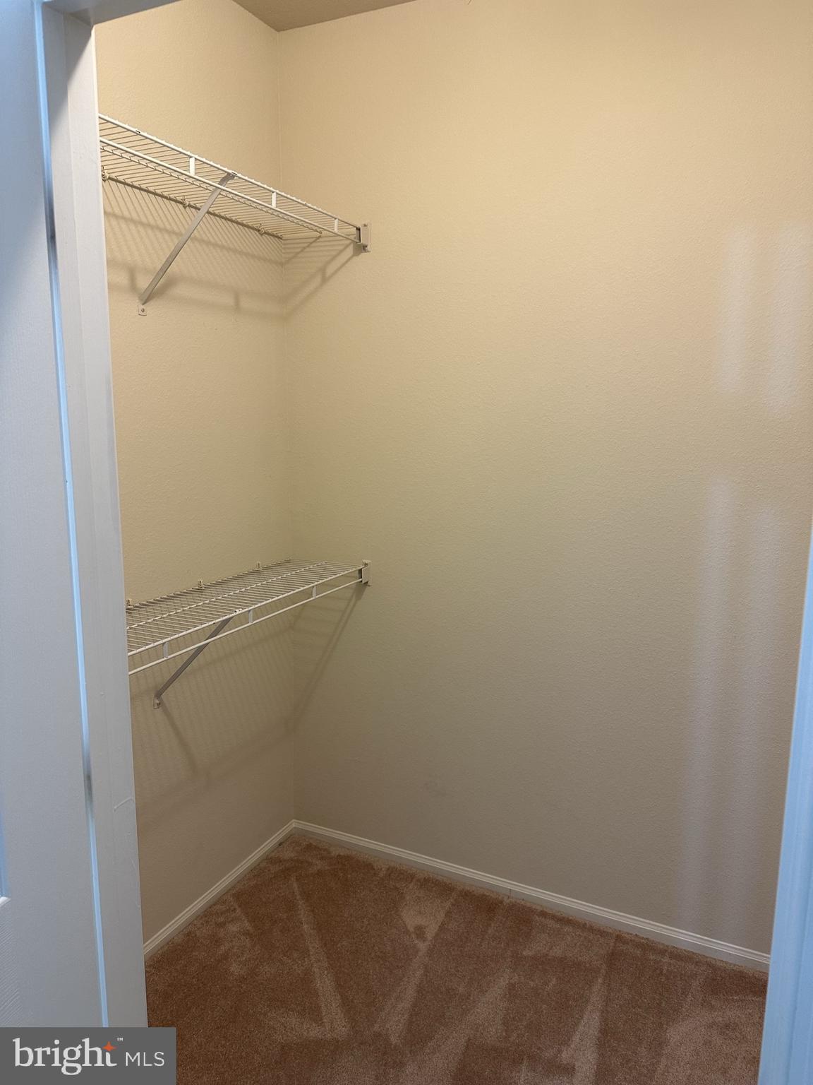 GATES OF MCLEAN - Residential Lease