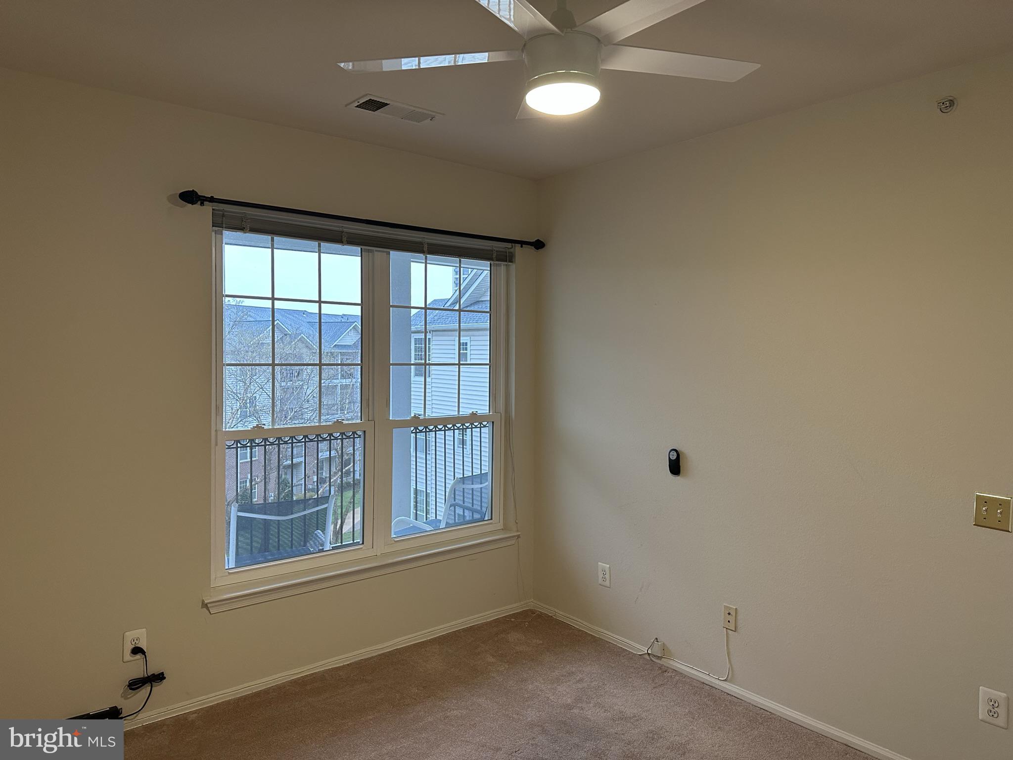 GATES OF MCLEAN - Residential Lease