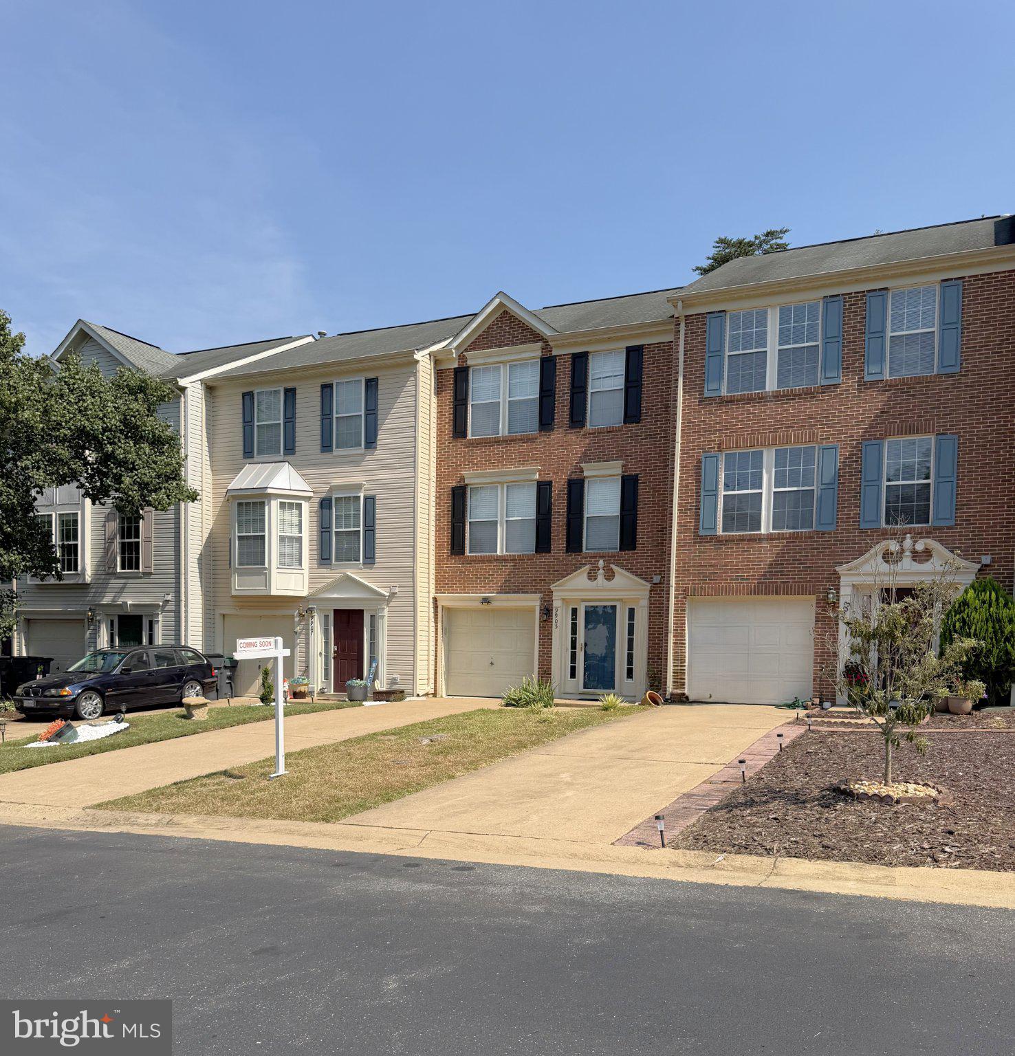 9905 GRASS MARKET COURT