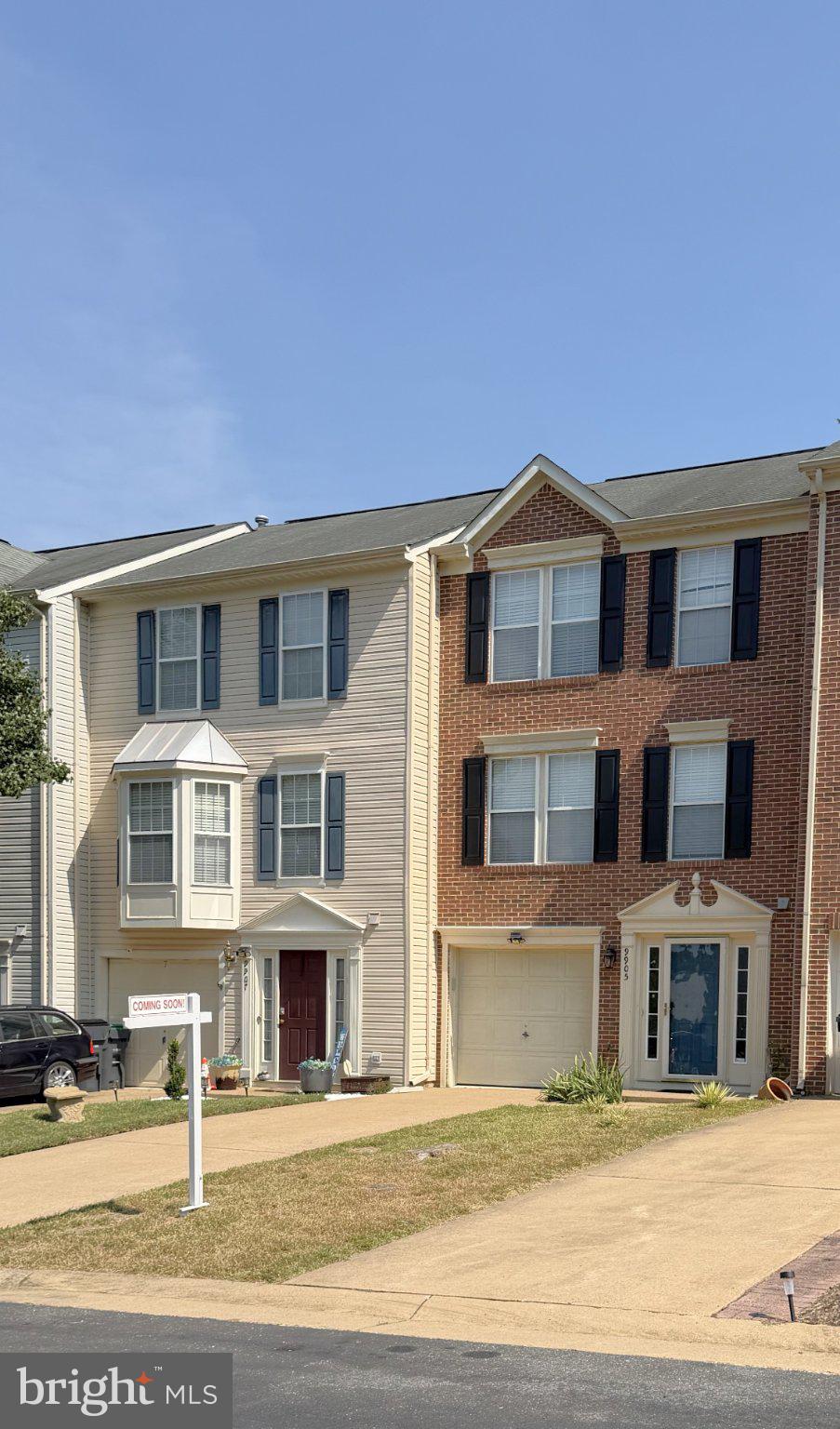 9905 GRASS MARKET COURT