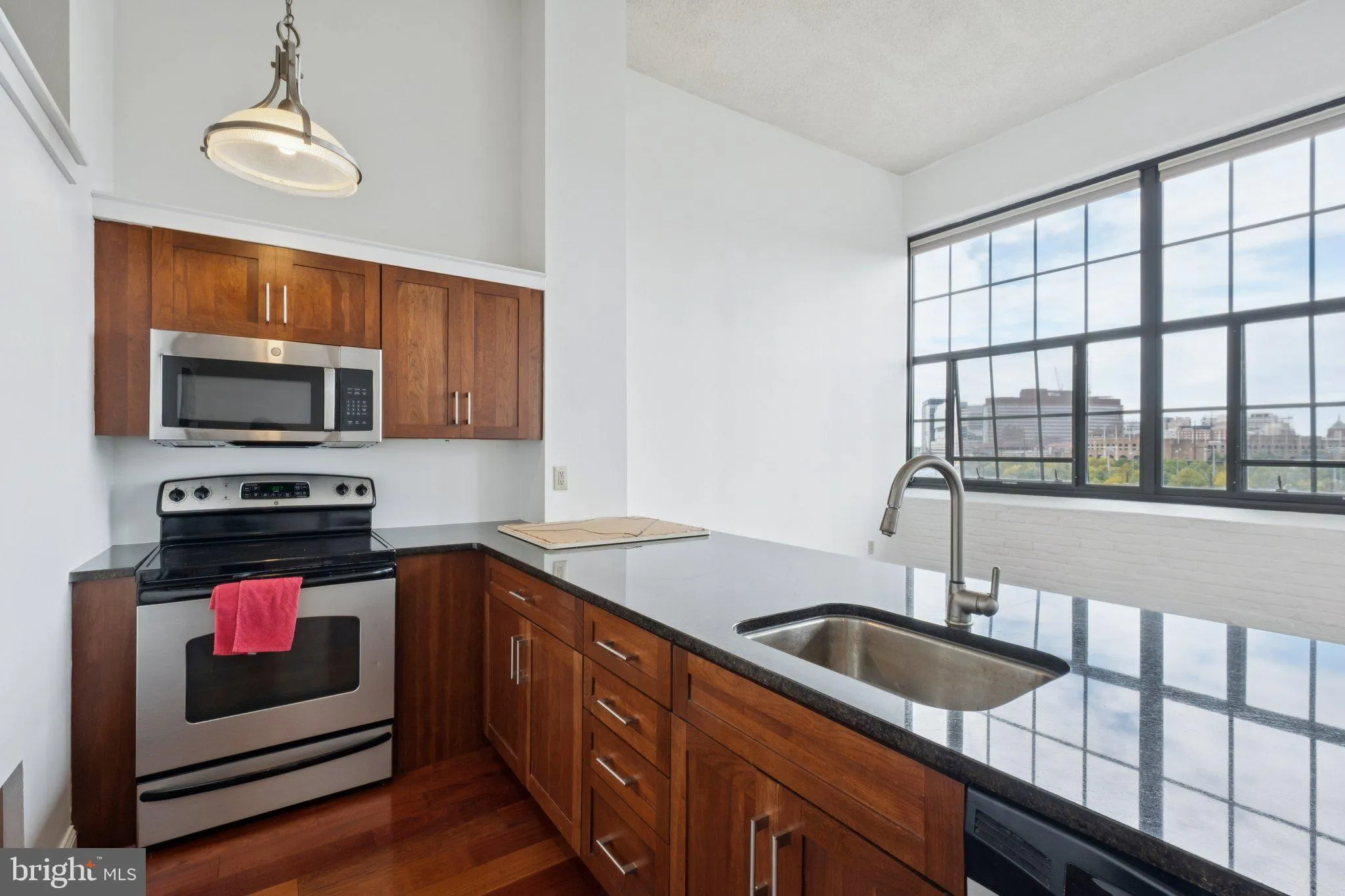 Philadelphia, Pennsylvania 19103, United States, 1 Bedroom Bedrooms, ,1 BathroomBathrooms,Residential,Active,229736