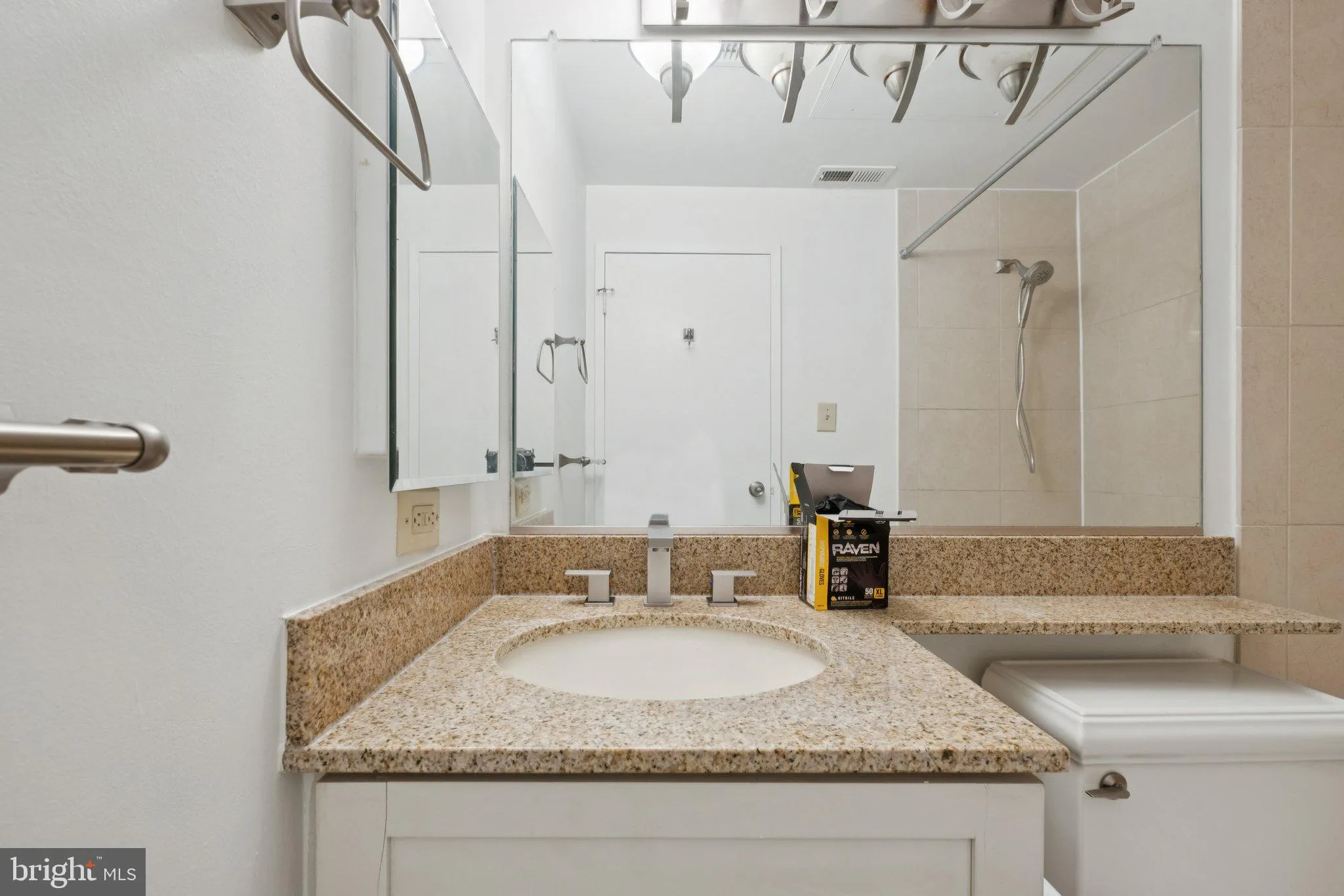 Philadelphia, Pennsylvania 19103, United States, 1 Bedroom Bedrooms, ,1 BathroomBathrooms,Residential,Active,229736