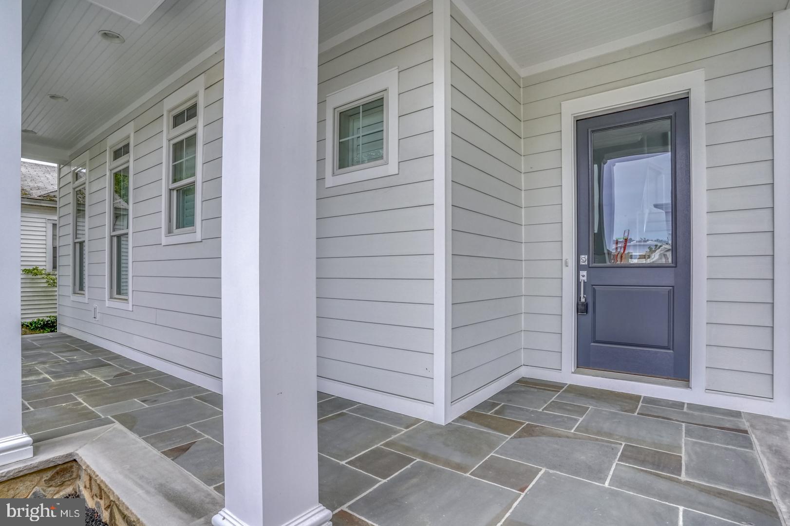 203 BAYARD AVENUE