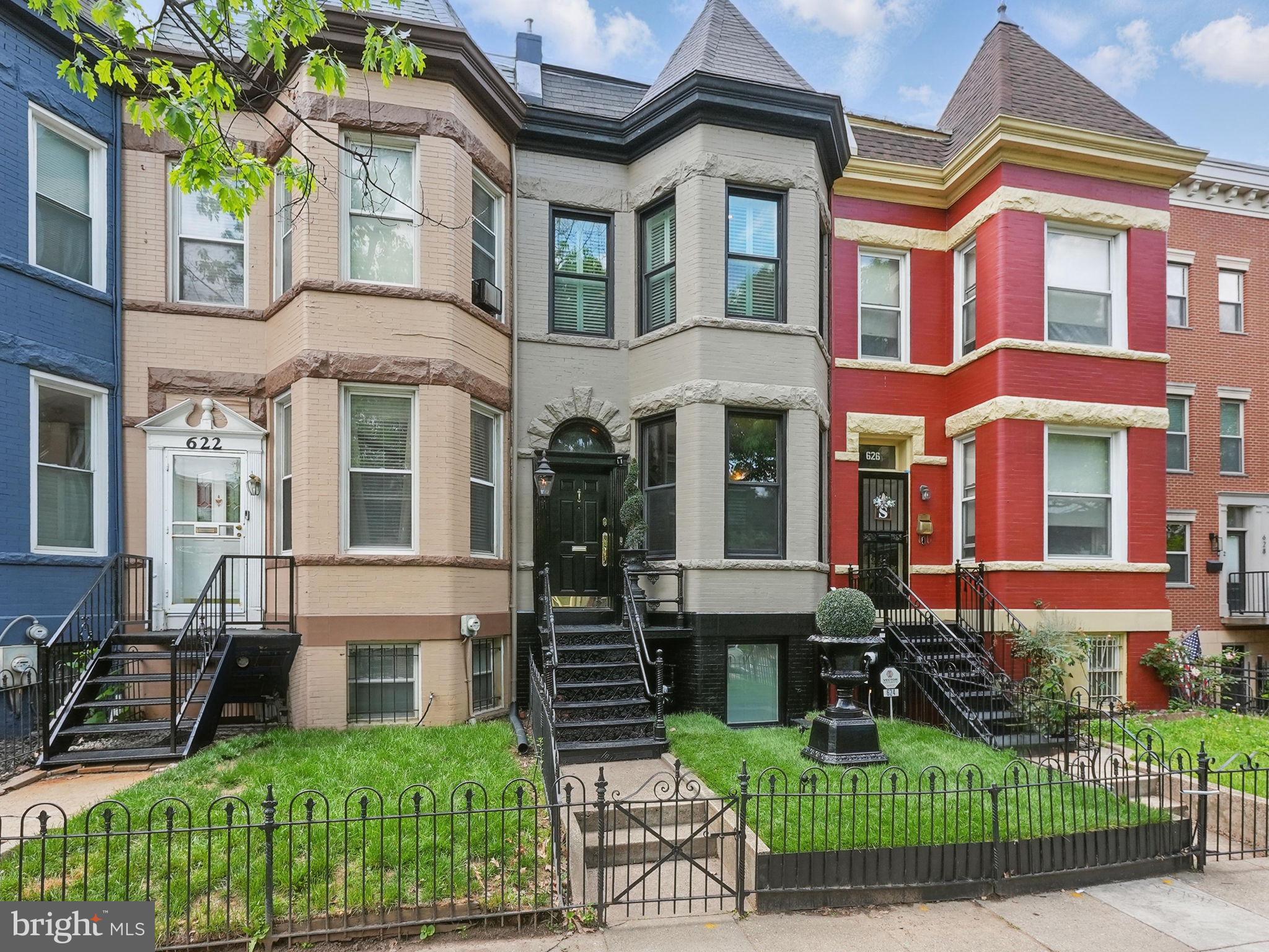 624 14TH STREET NE