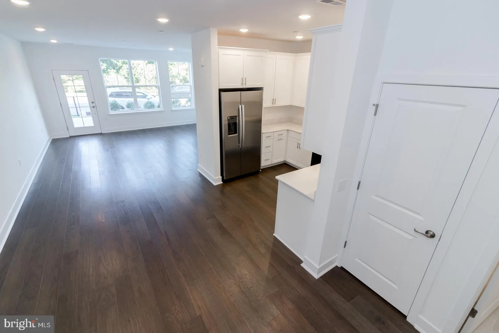 Titusville, New Jersey 08560, United States, 2 Bedrooms Bedrooms, ,2 BathroomsBathrooms,Residential,Pending,38459