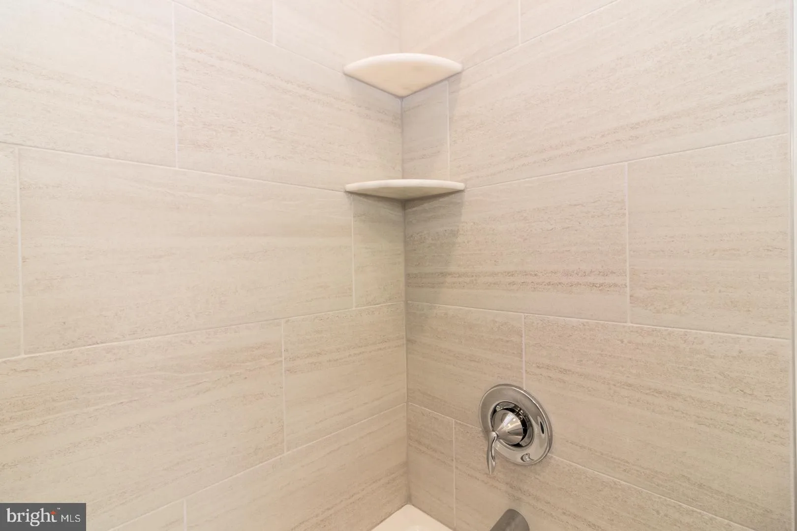 Titusville, New Jersey 08560, United States, 2 Bedrooms Bedrooms, ,2 BathroomsBathrooms,Residential,Pending,38459