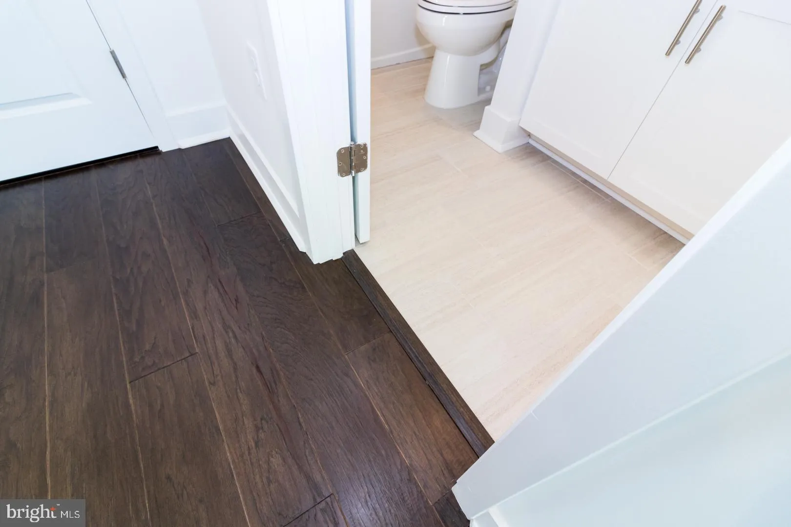 Titusville, New Jersey 08560, United States, 2 Bedrooms Bedrooms, ,2 BathroomsBathrooms,Residential,Pending,38459