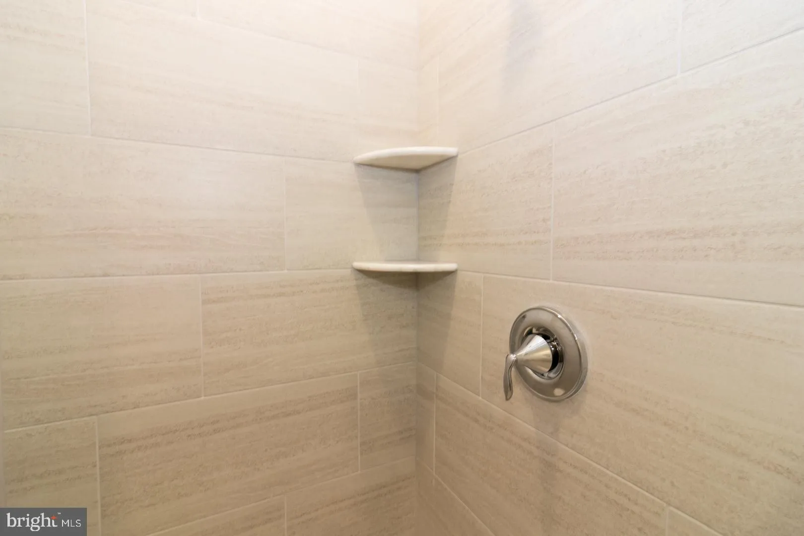 Titusville, New Jersey 08560, United States, 2 Bedrooms Bedrooms, ,2 BathroomsBathrooms,Residential,Pending,38459