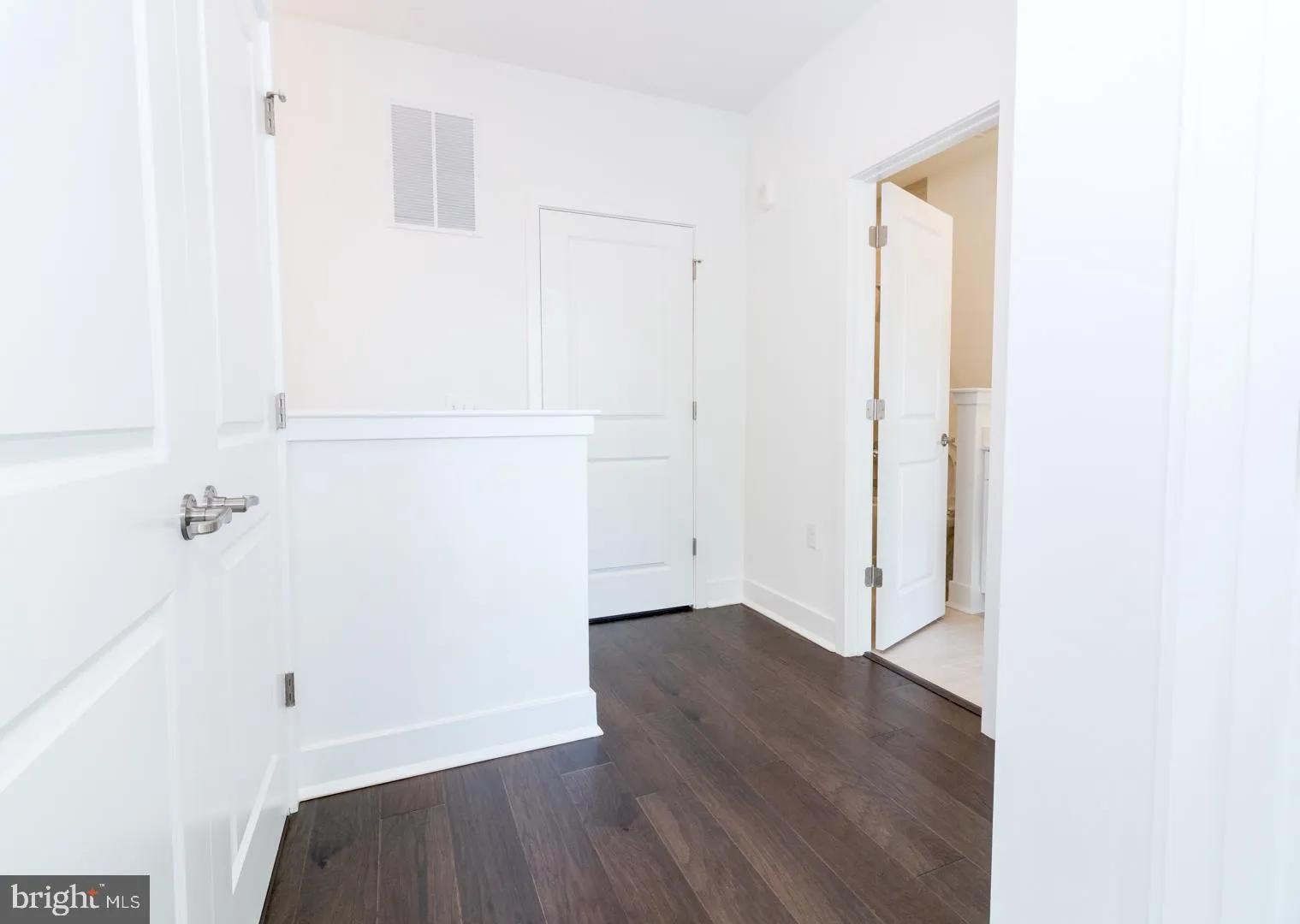 Titusville, New Jersey 08560, United States, 2 Bedrooms Bedrooms, ,2 BathroomsBathrooms,Residential,Pending,38459