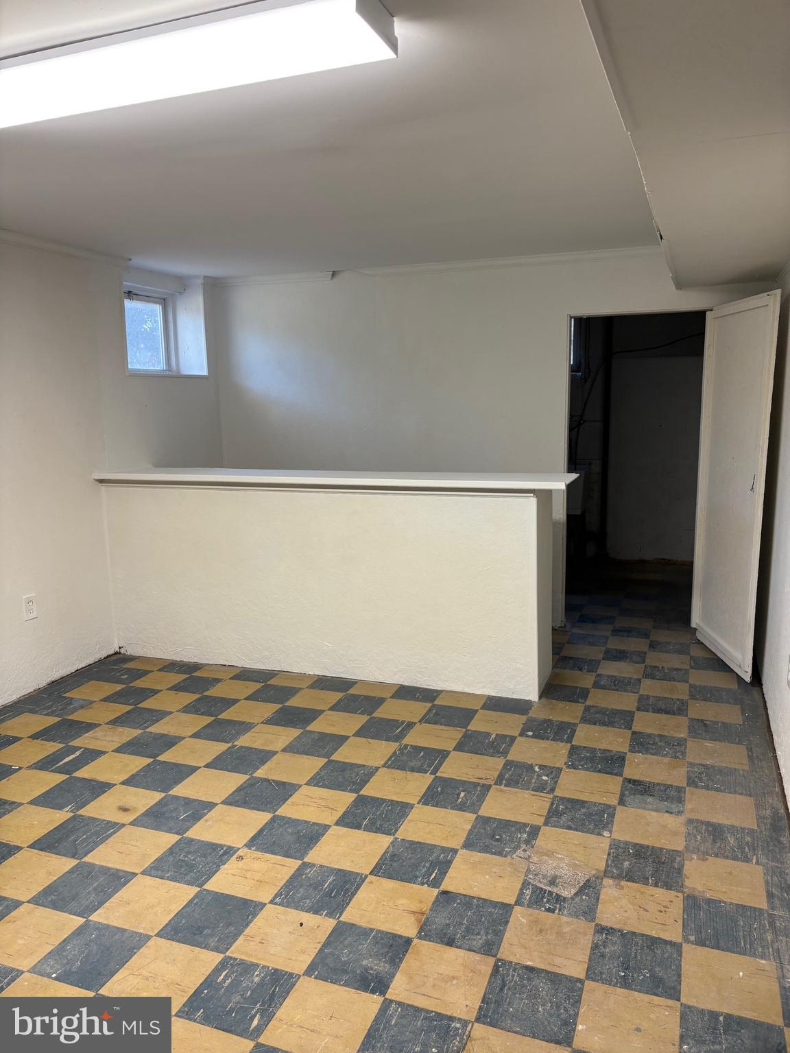 MUNSON'S - Residential Lease