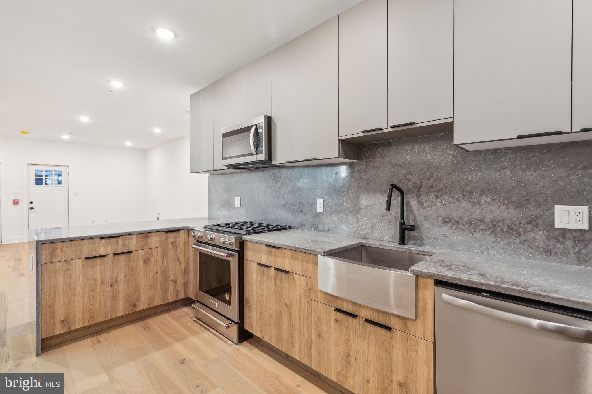 FISHTOWN - Residential