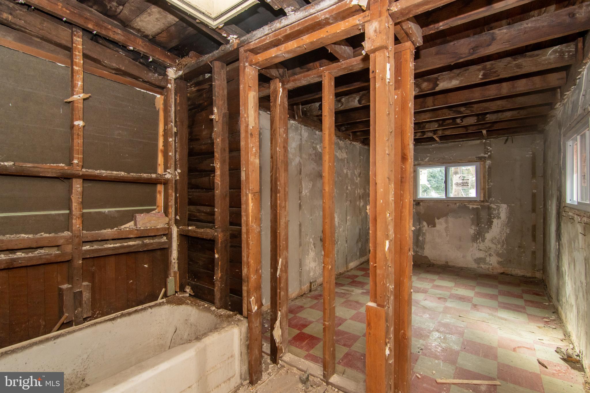 BELAIR-EDISON - Residential