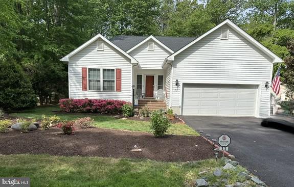 11 BURR HILL DRIVE