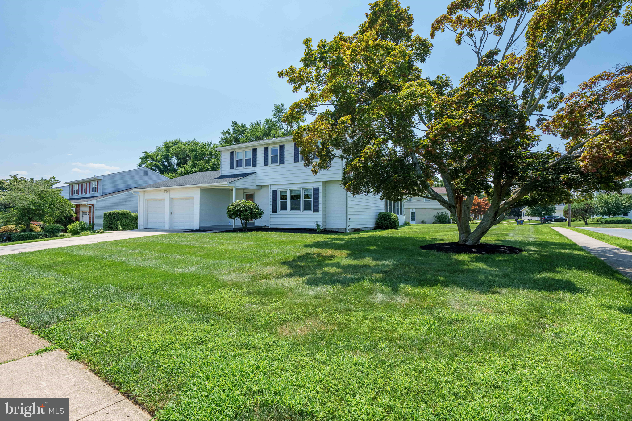 2620 BELAIRE DRIVE