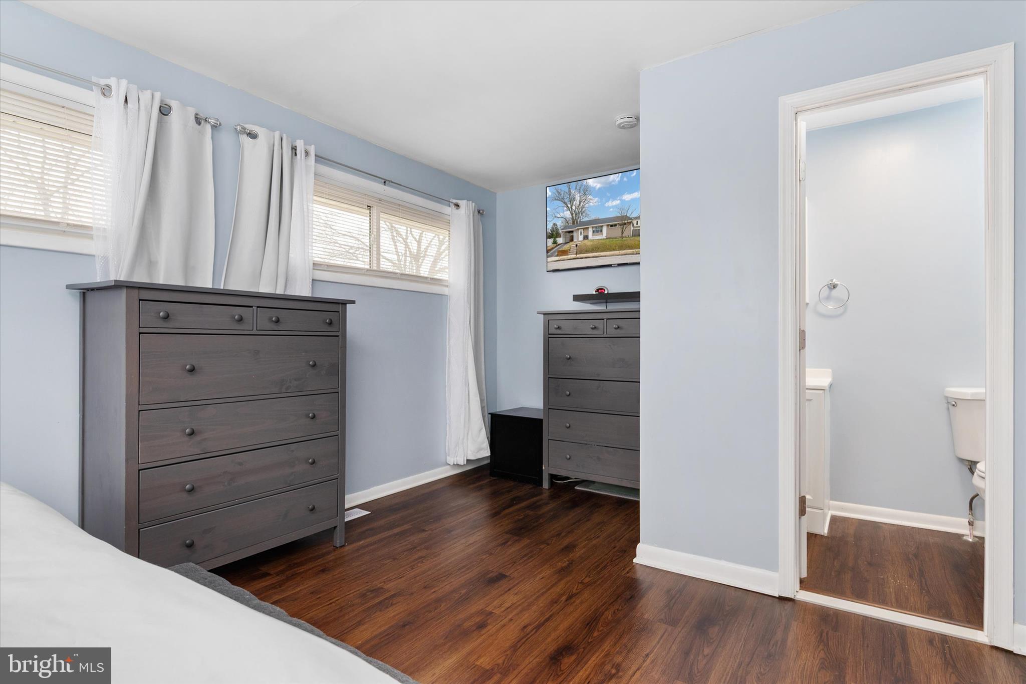 PASADENA MANOR - Residential