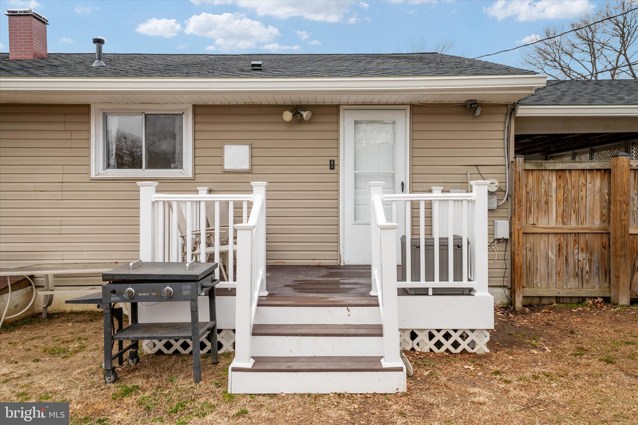 PASADENA MANOR - Residential