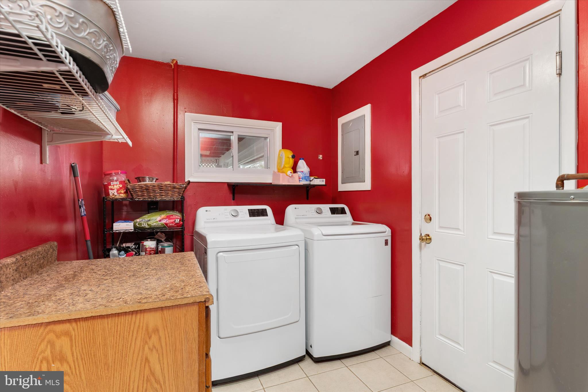 PASADENA MANOR - Residential