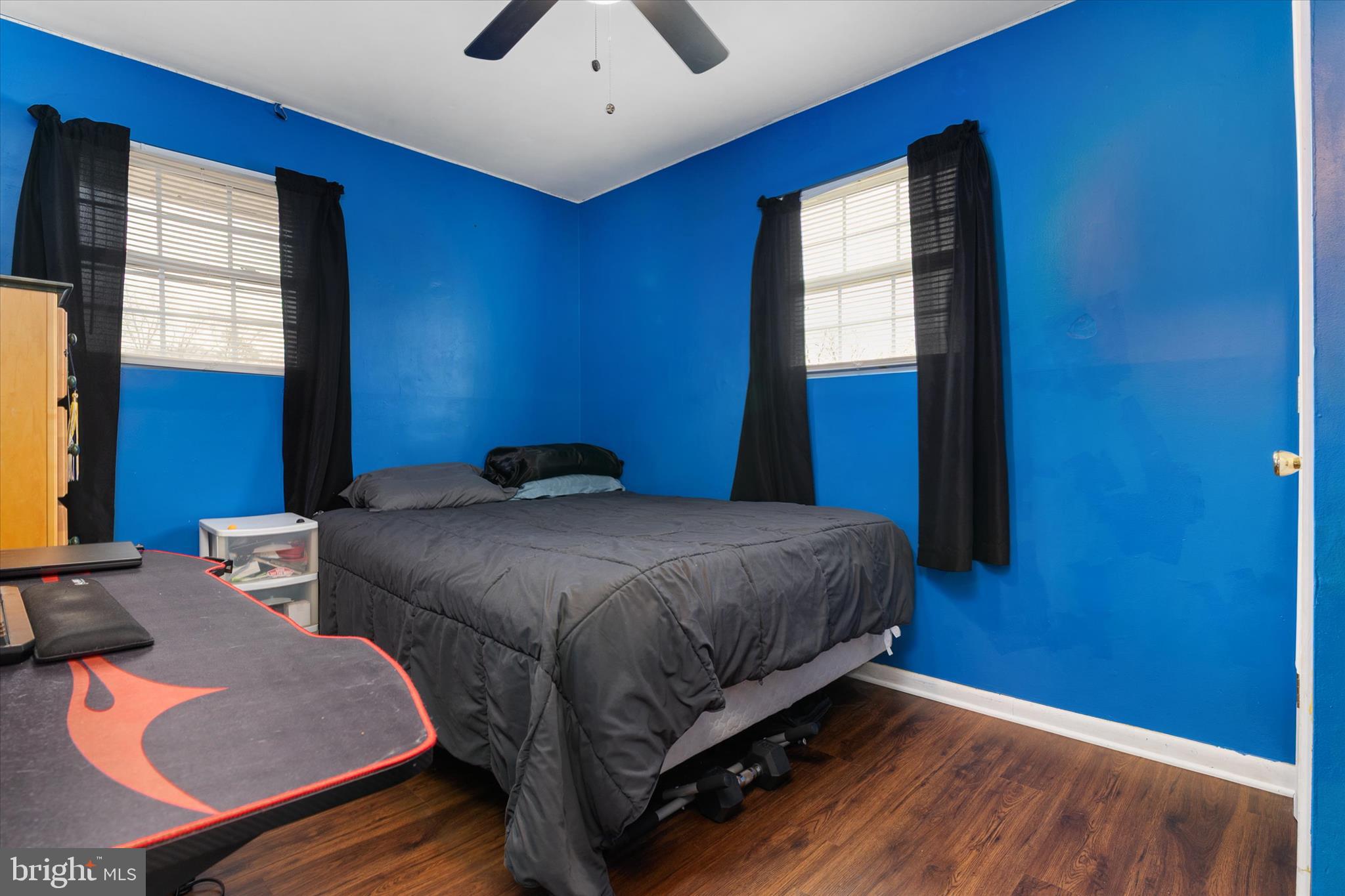 PASADENA MANOR - Residential