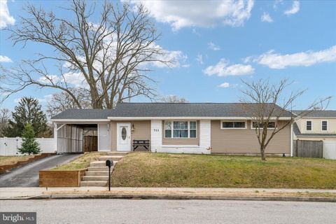 711 HOLLY AVENUE PASADENA MD 21122