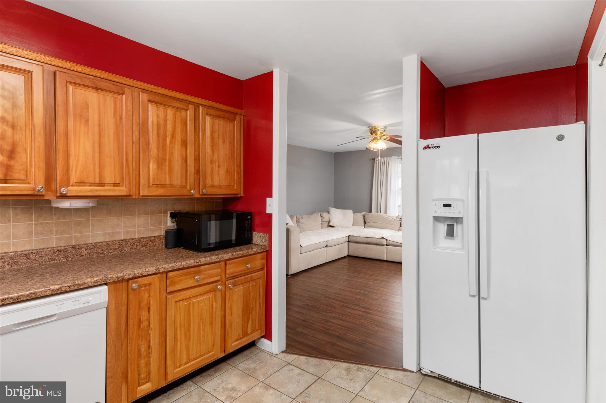 PASADENA MANOR - Residential