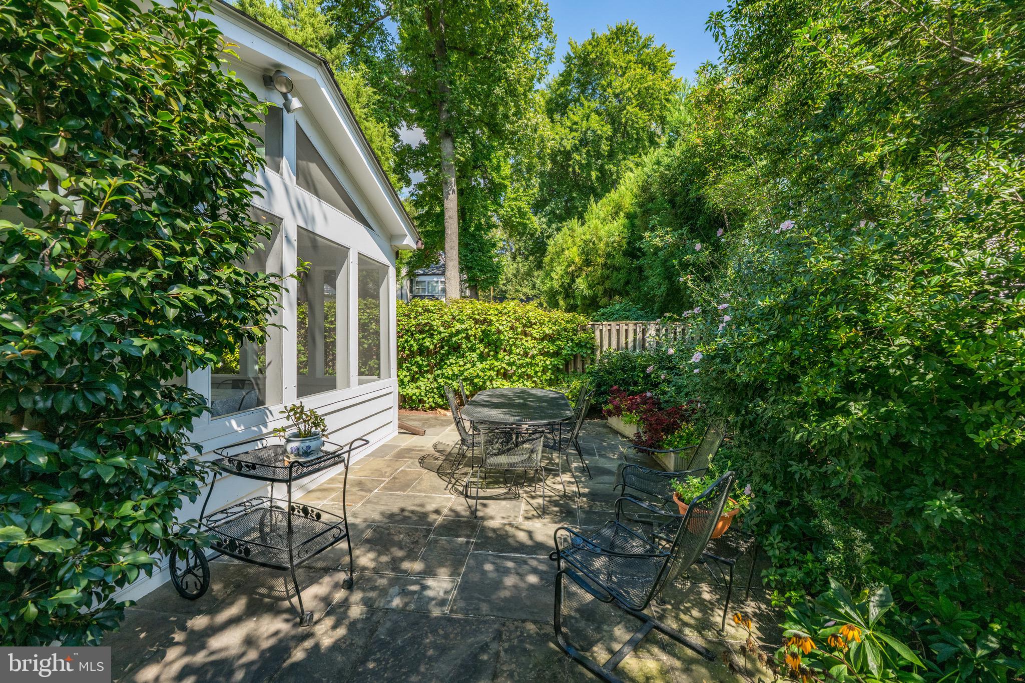 EDGEMOOR - Residential