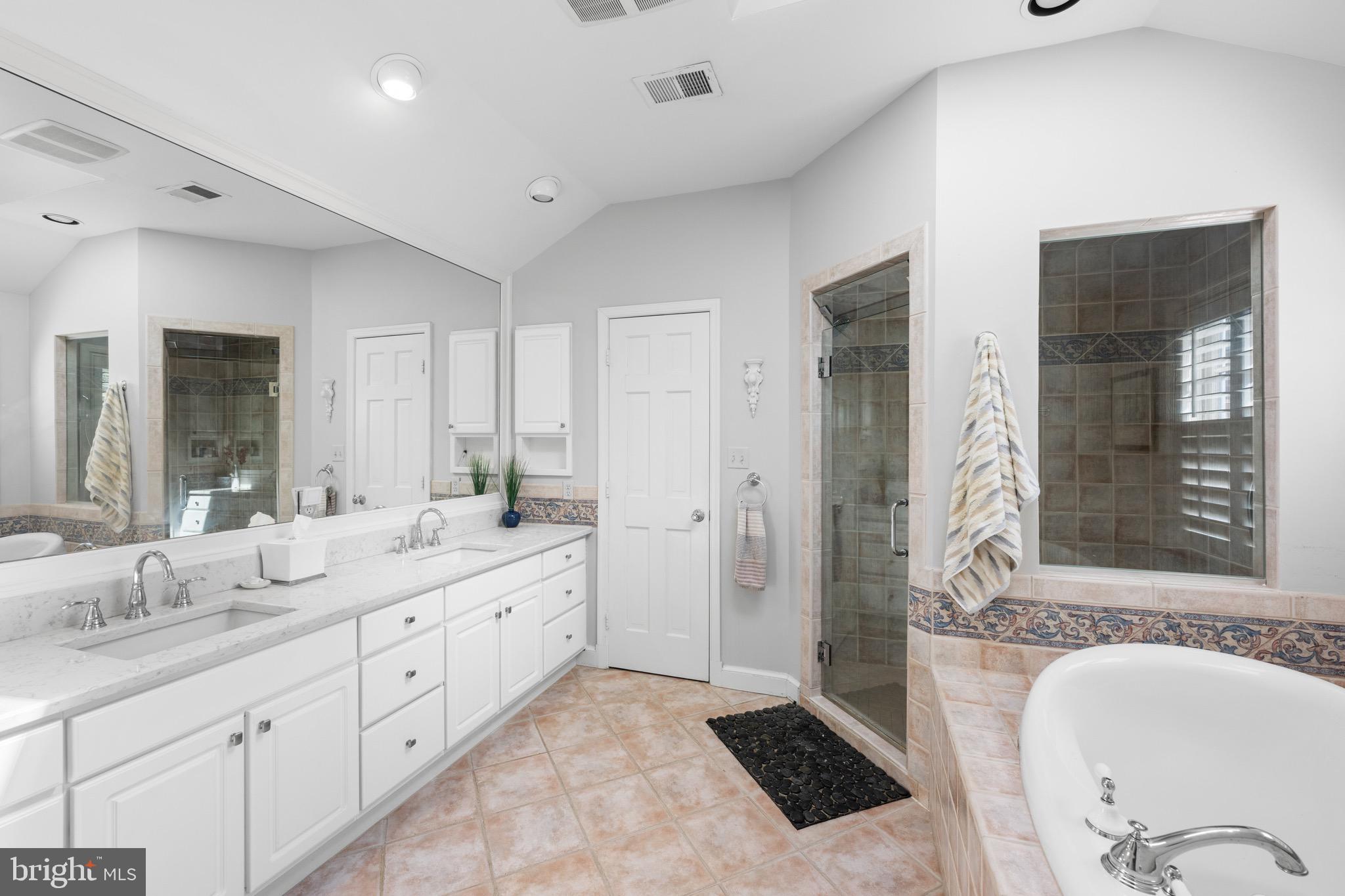 EDGEMOOR - Residential