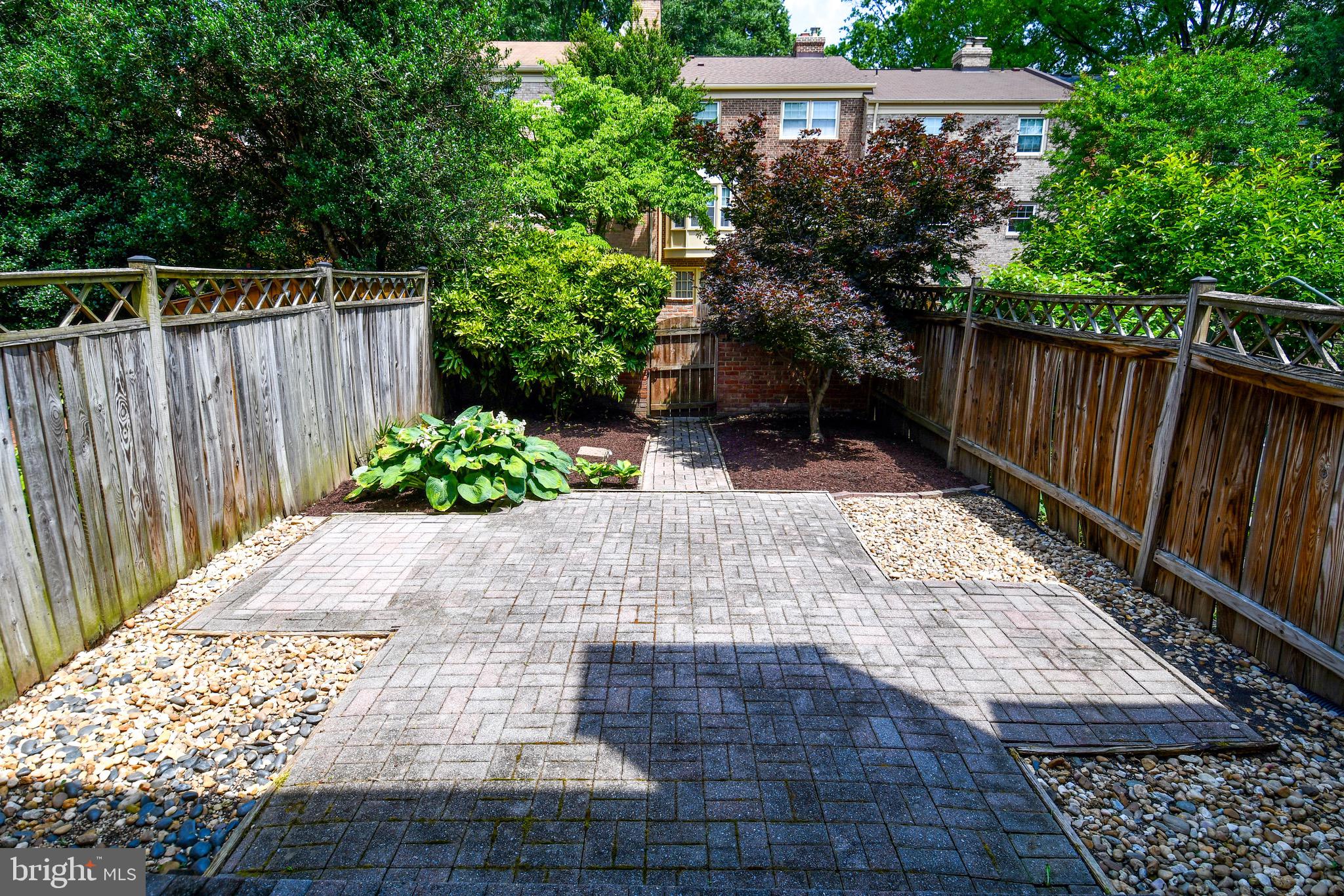 9222 BAILEY LANE
