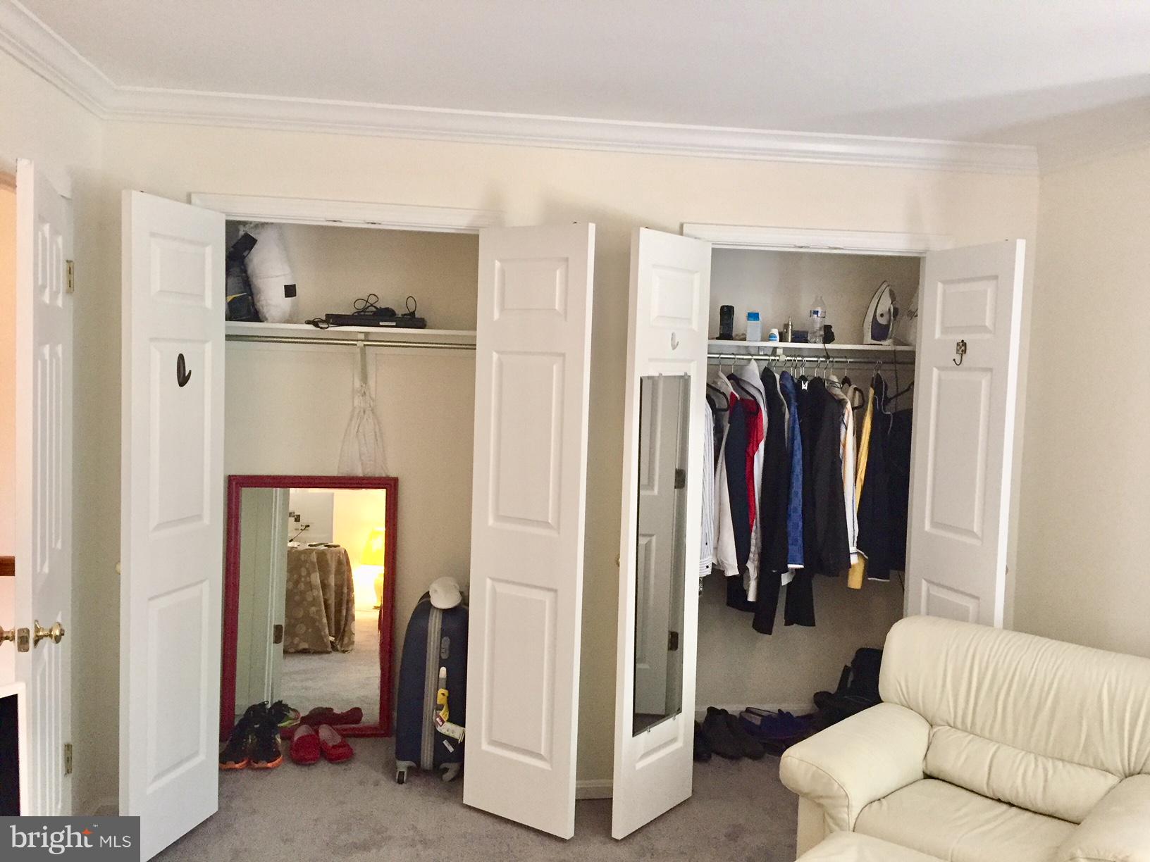 BRISTOL SQUARE - Residential Lease