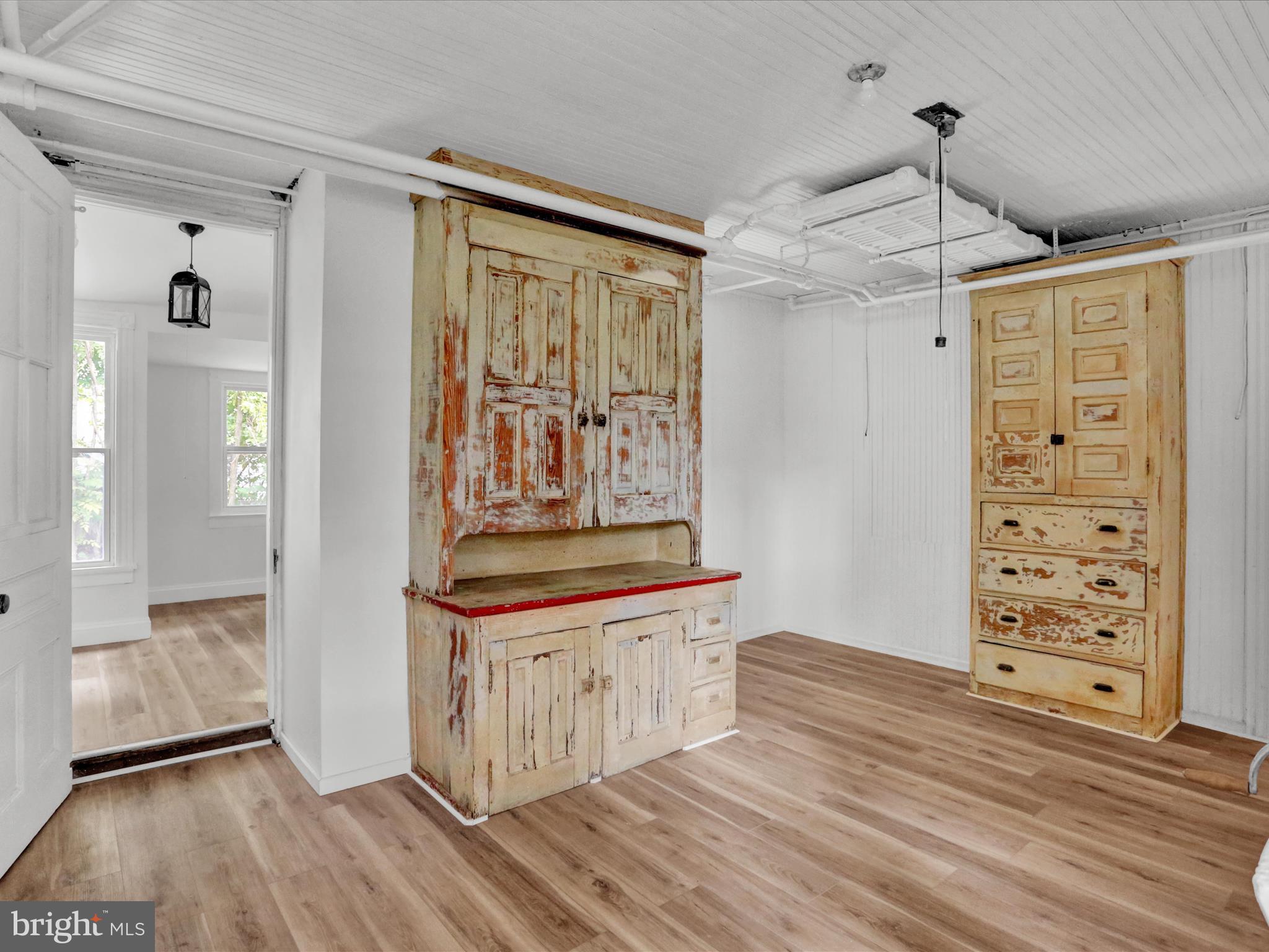 WYOMISSING HILLS - Residential