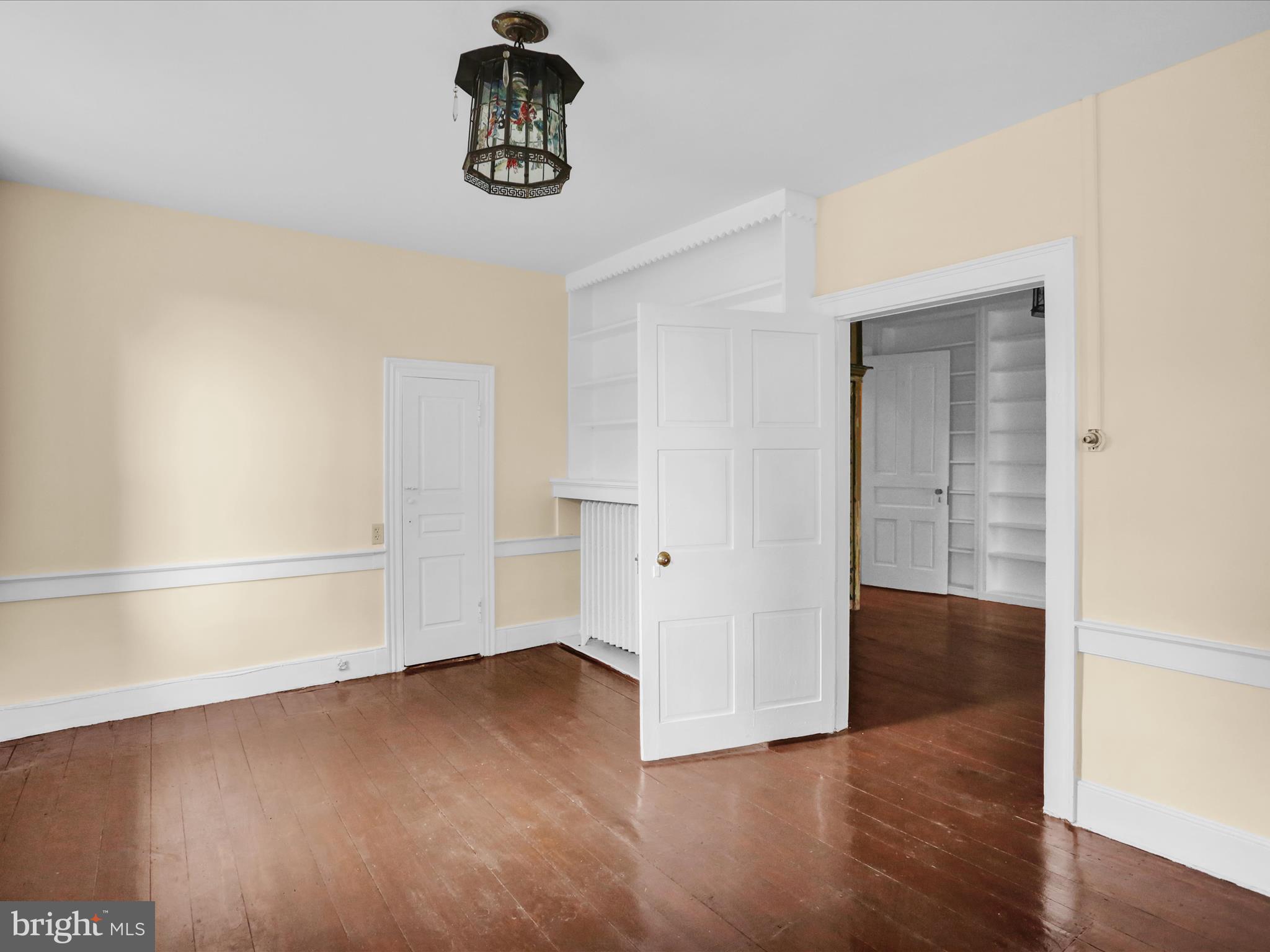 WYOMISSING HILLS - Residential