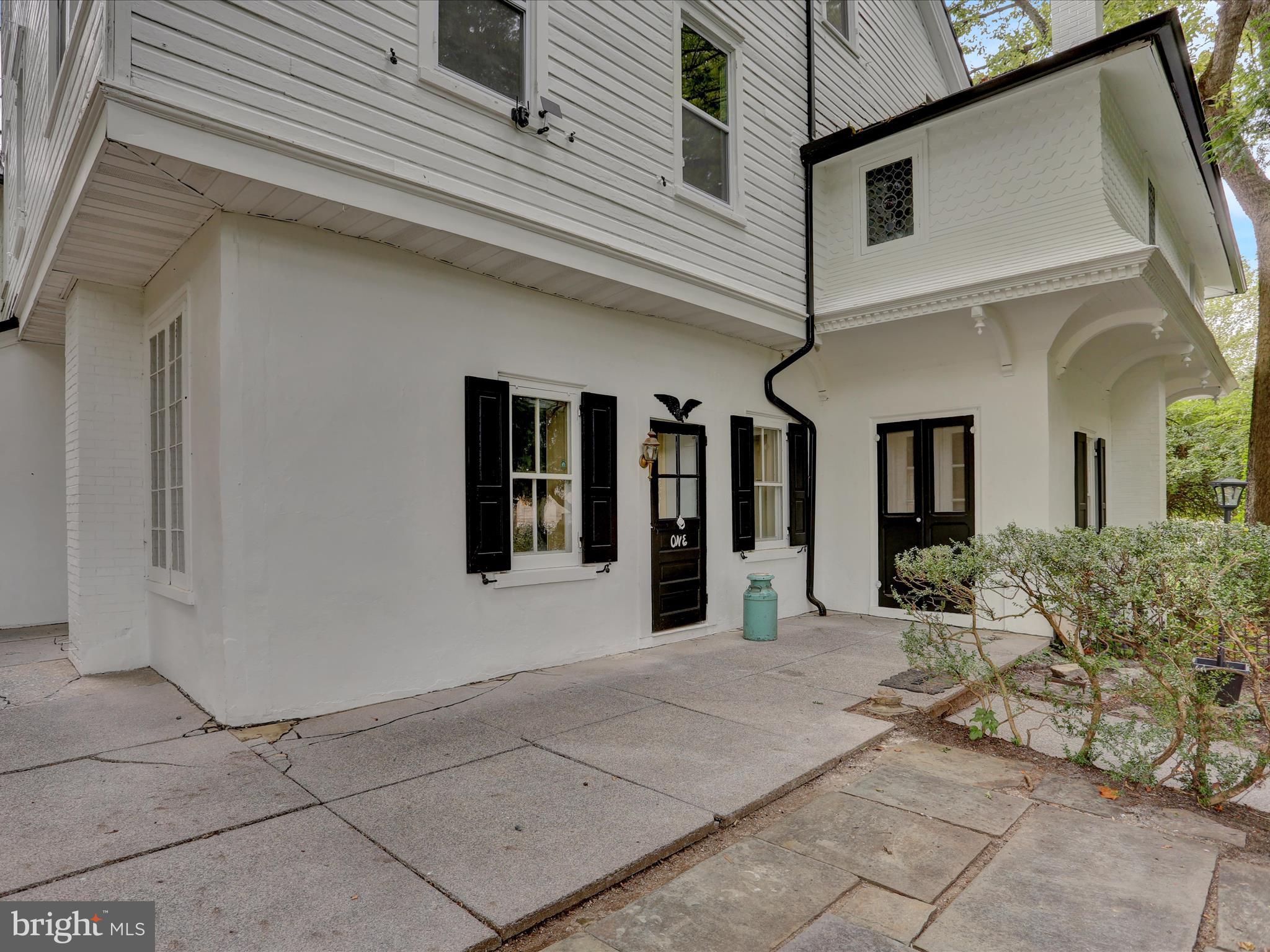 WYOMISSING HILLS - Residential