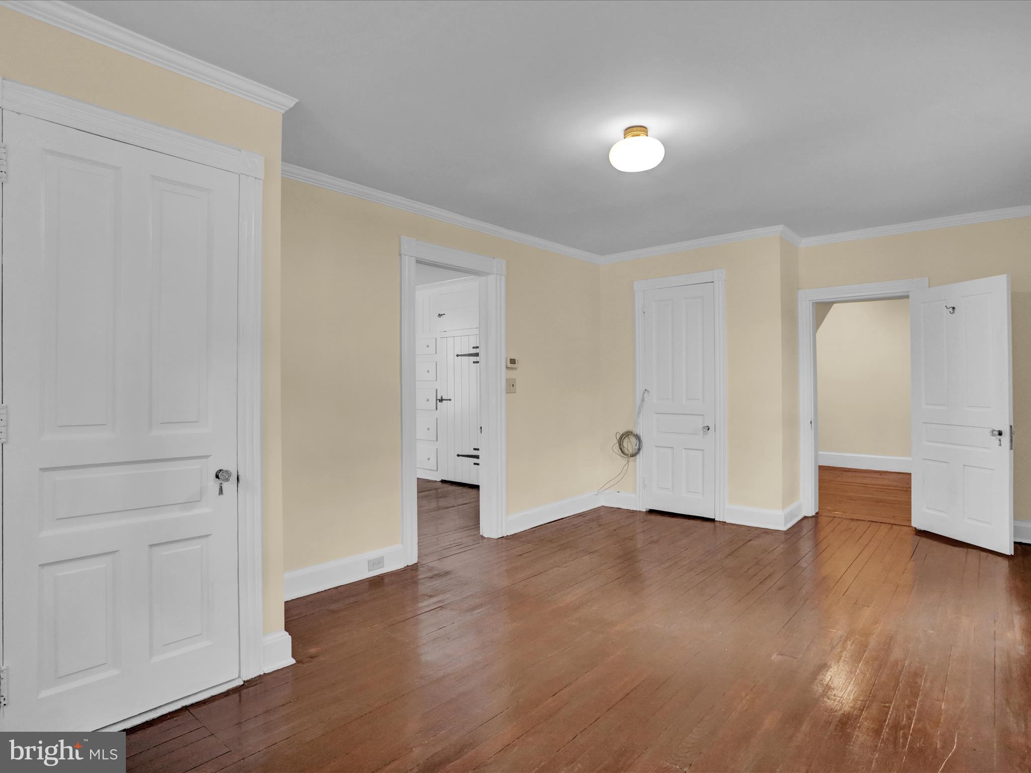 WYOMISSING HILLS - Residential